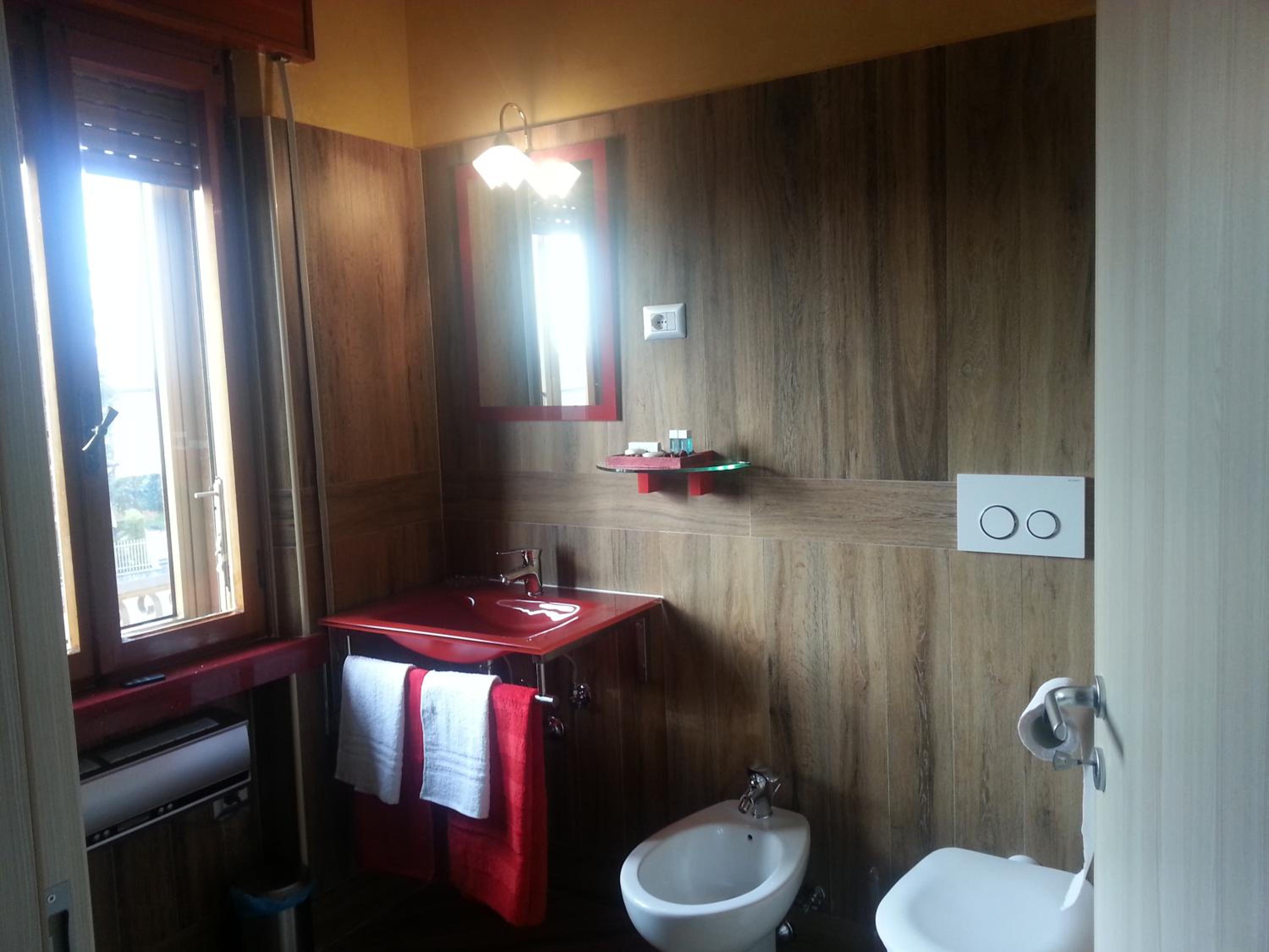Large Double/Twin Room - Photo 2
