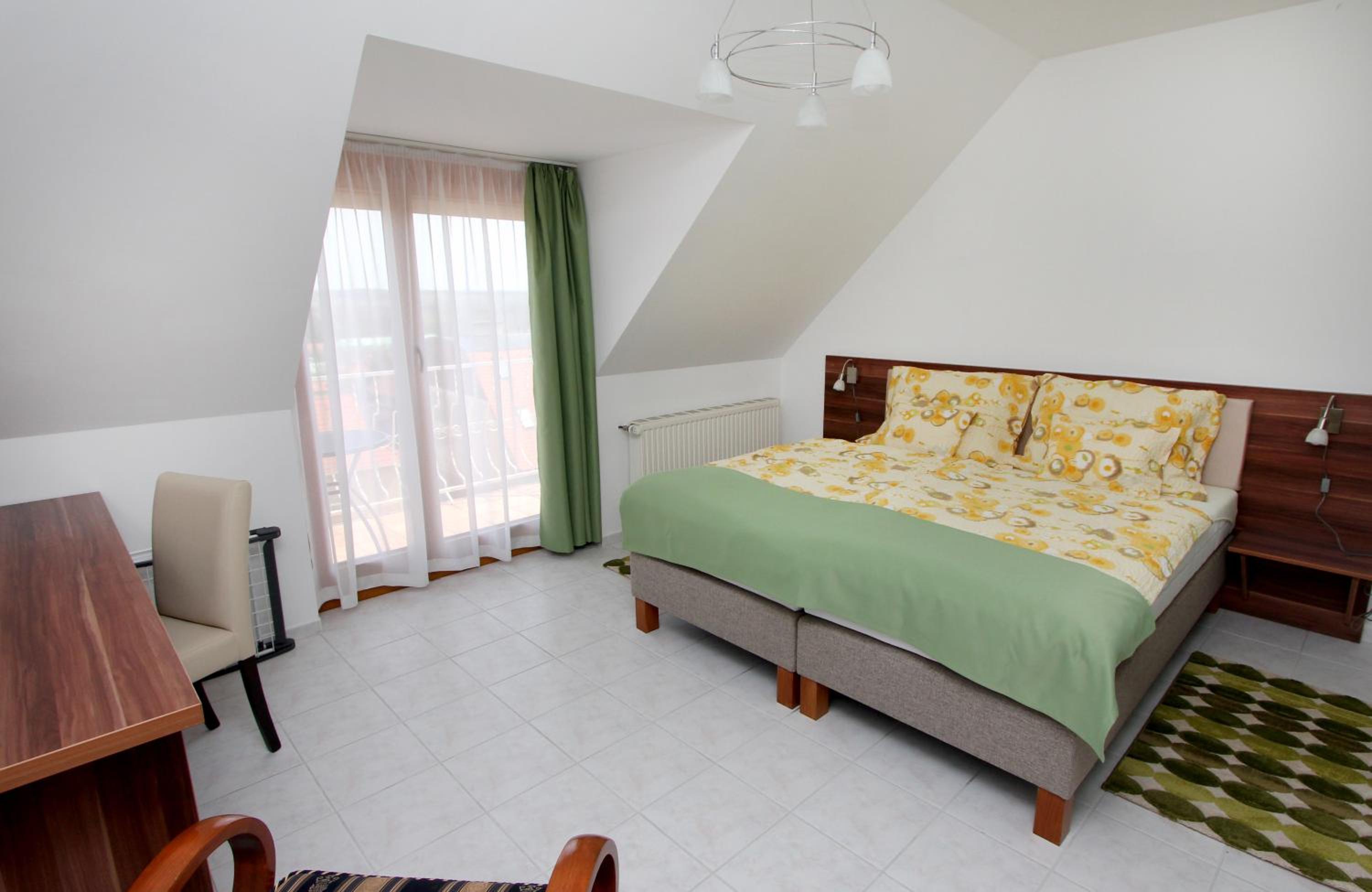 Apartment (2 Adults) photo 1