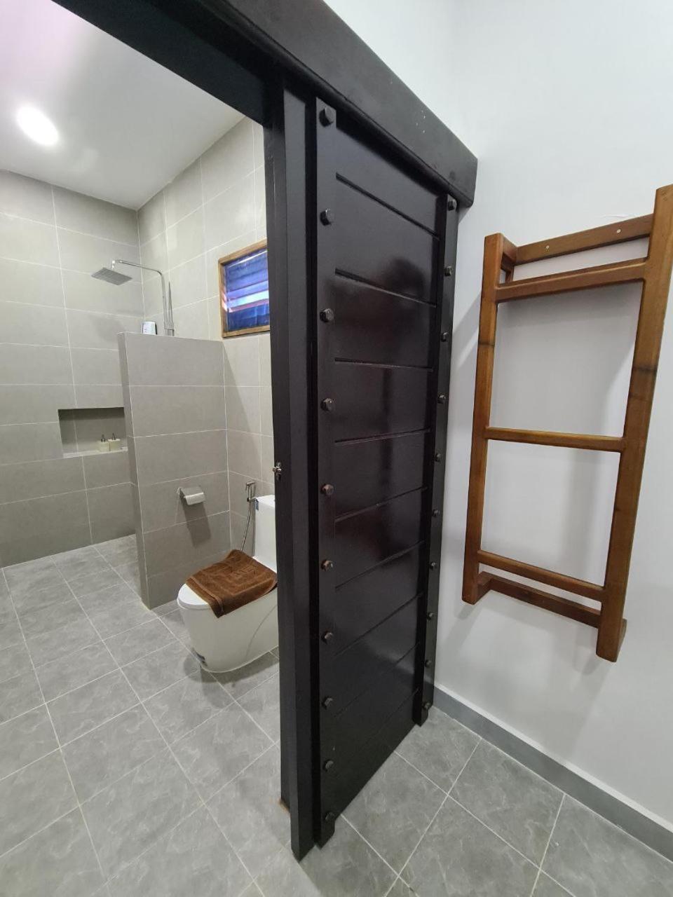 Twin Room with Garden View - Photo 3