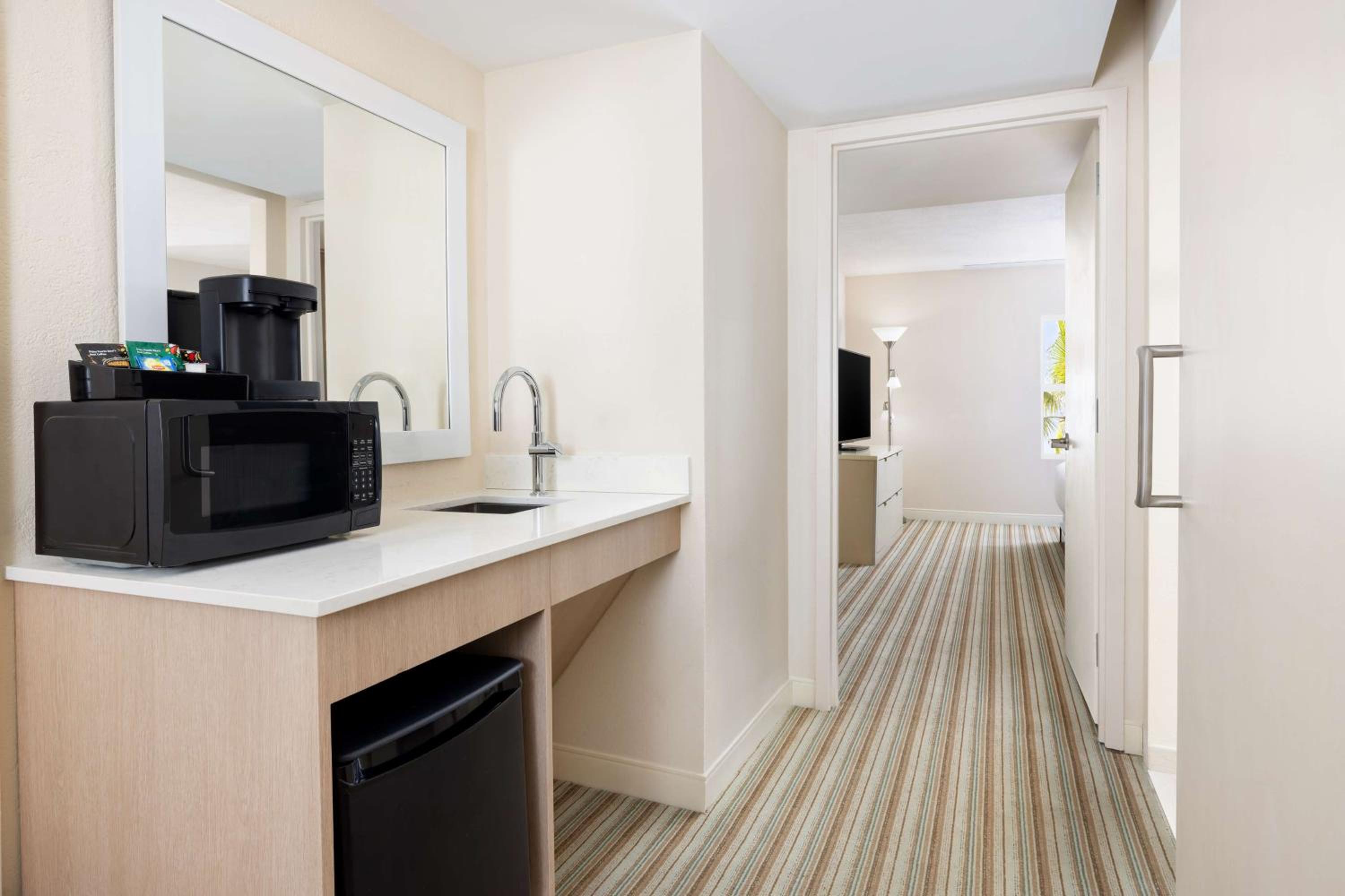 King Suite with Roll-In Shower - Mobility Accessible  - Photo 5