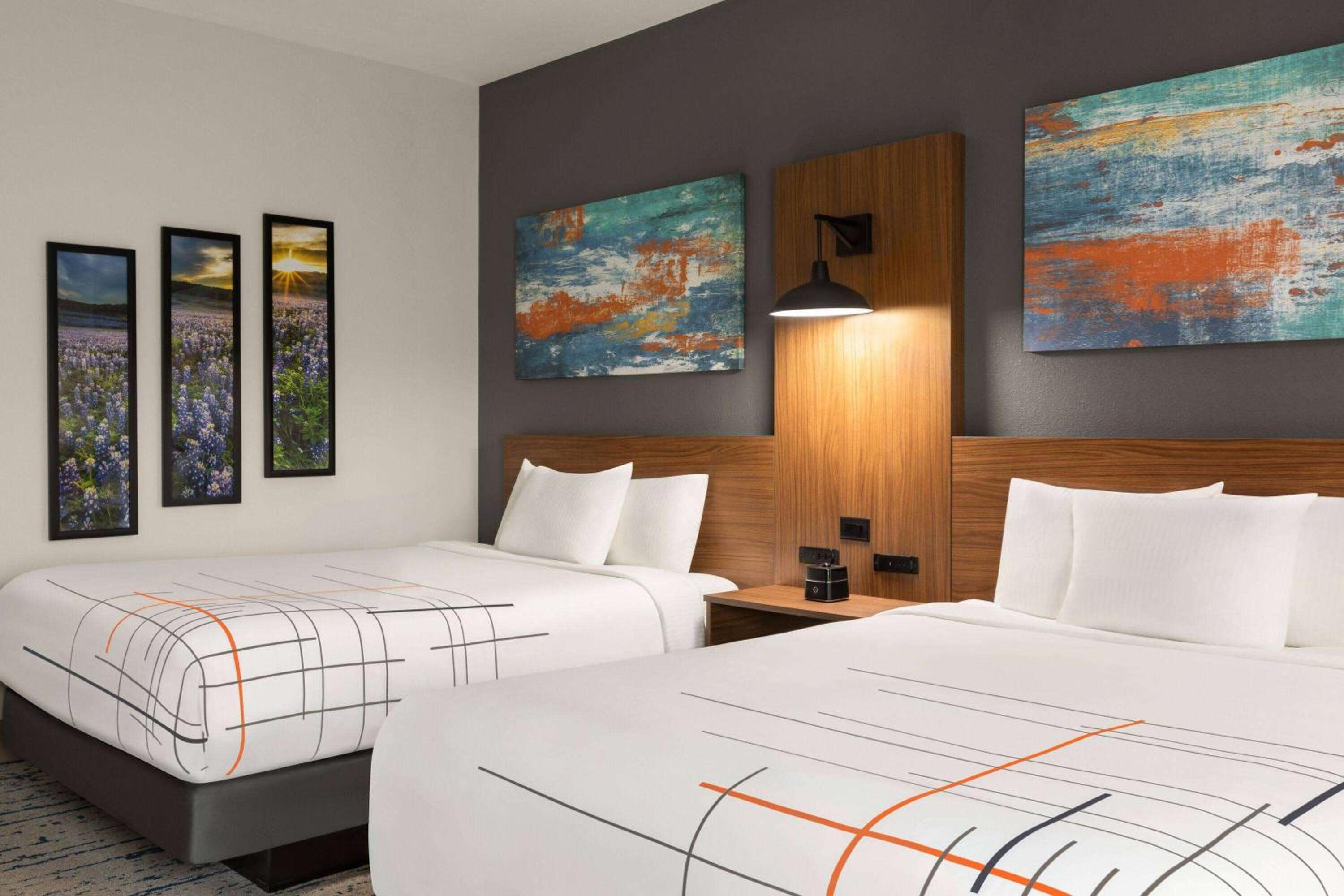 Queen Room with Two Queen Beds - Mobility Access/Non-Smoking