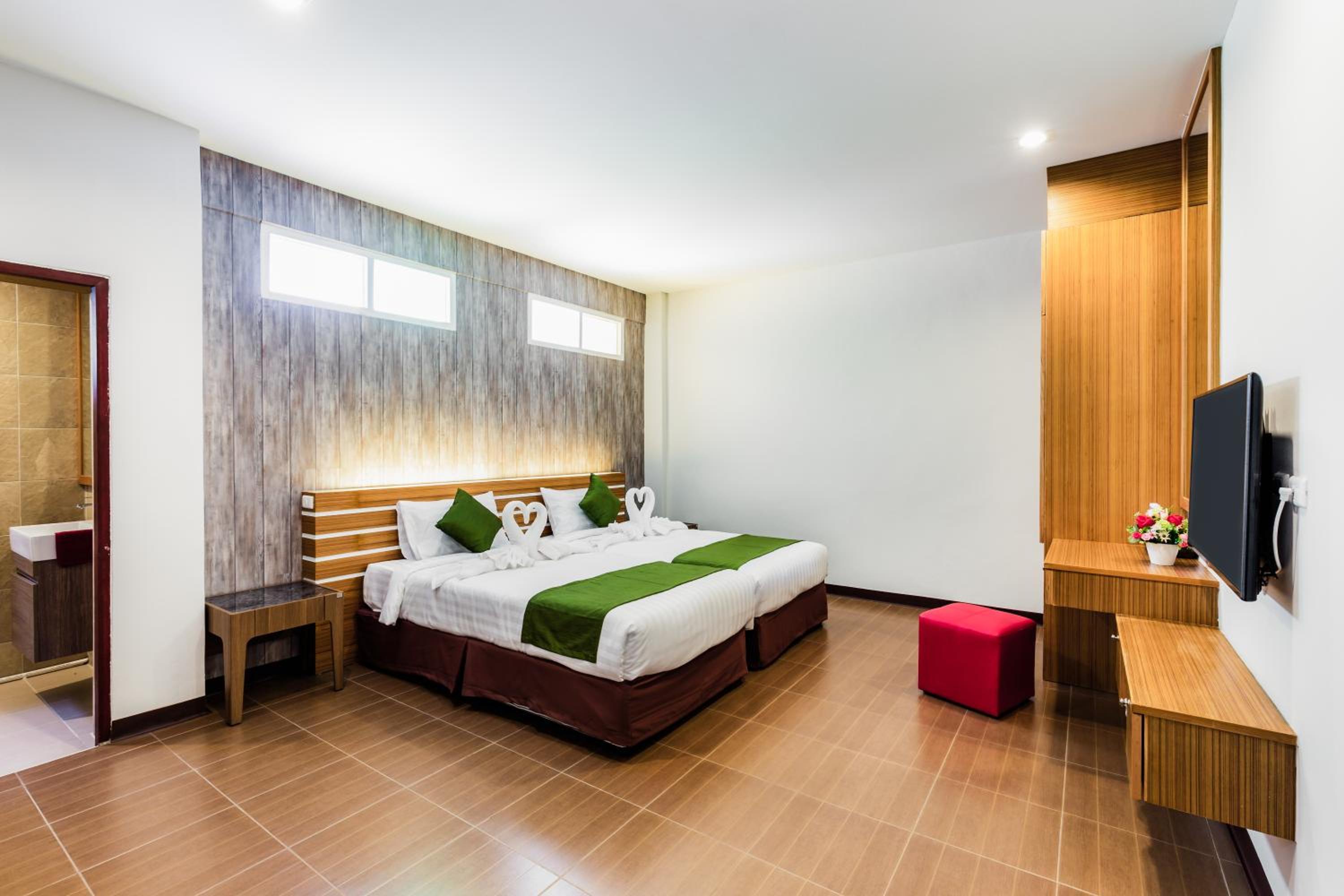 Triple Room with Private Bathroom photo 1