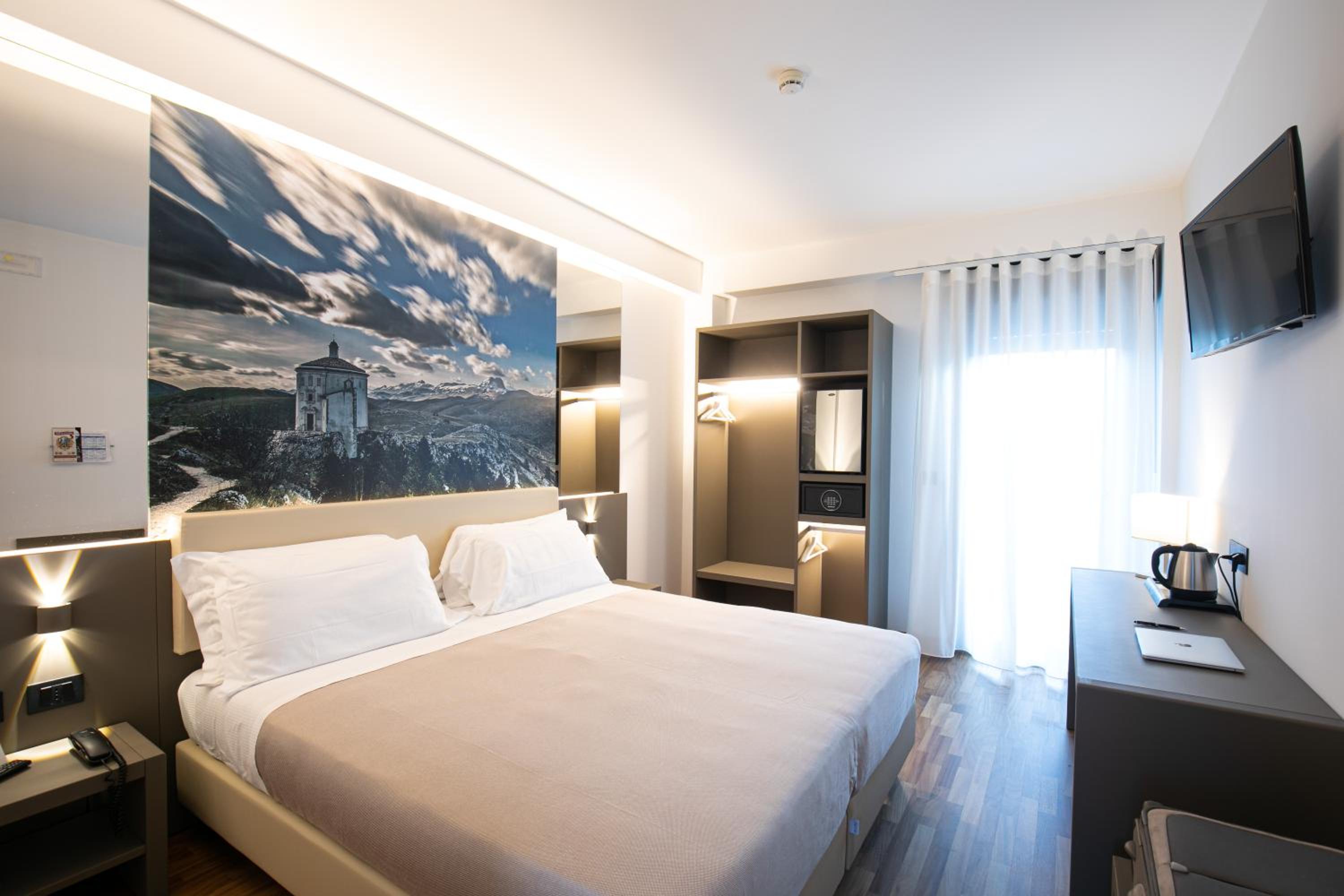 Superior Double Room - Photo 9