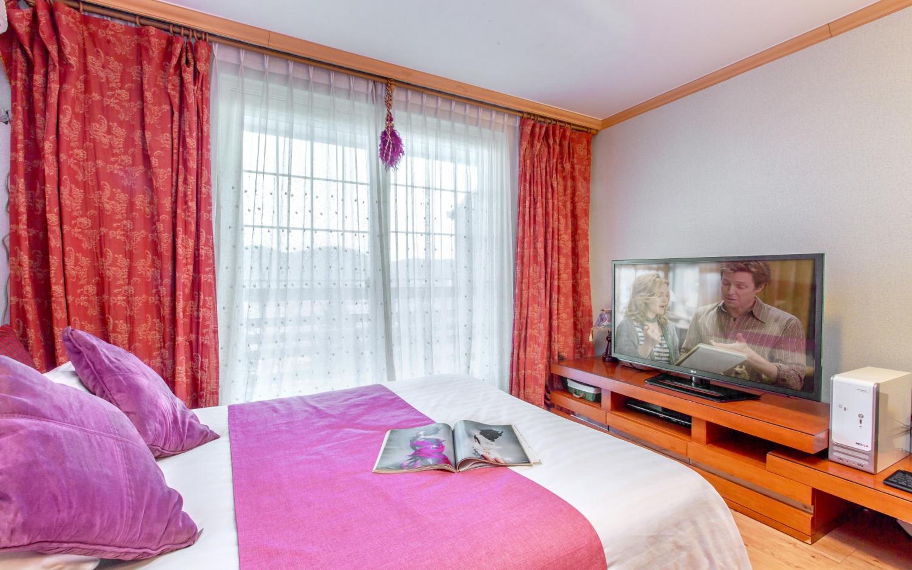 King Room with Spa Bath photo 1