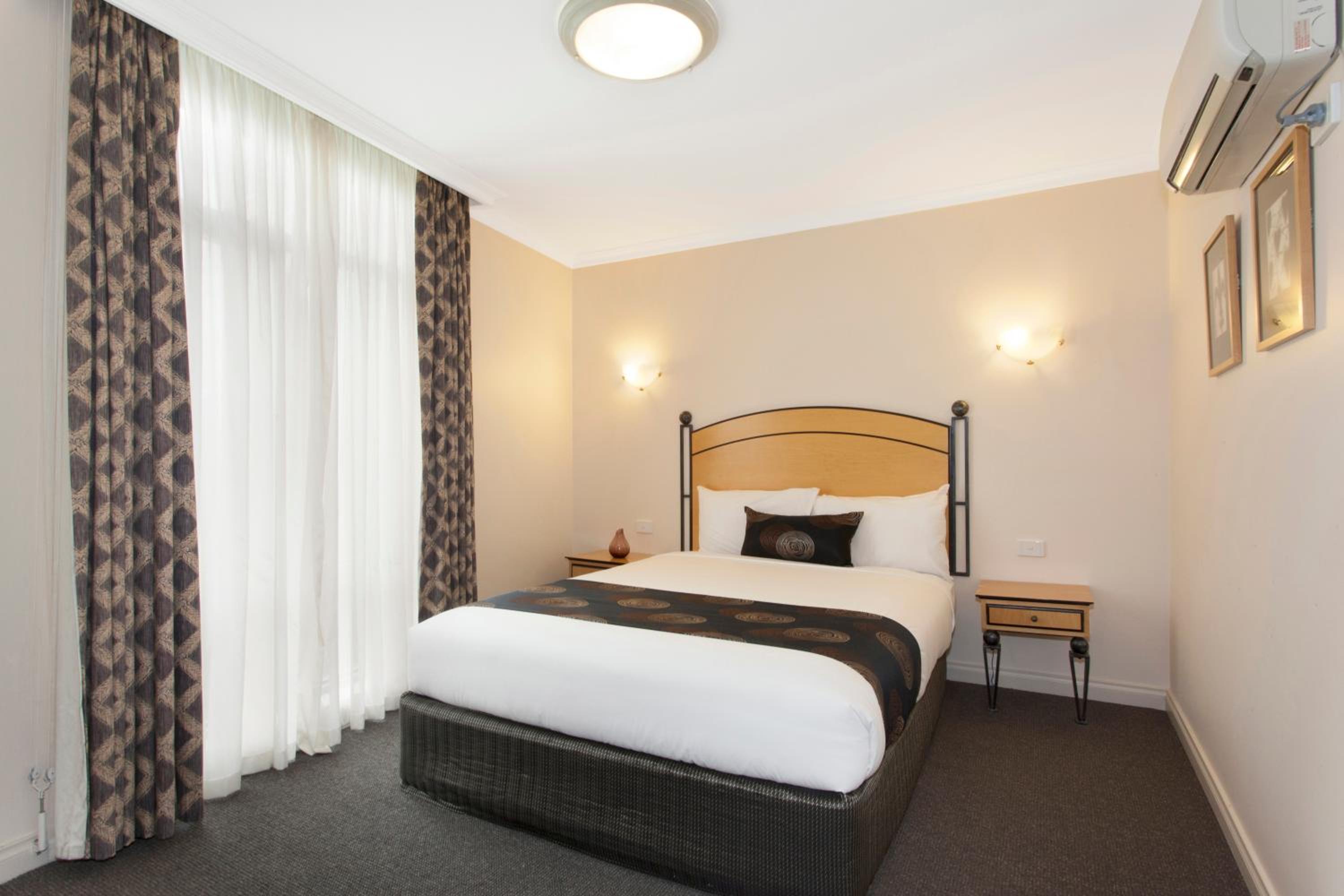 Two Bedroom Standard - Photo 4