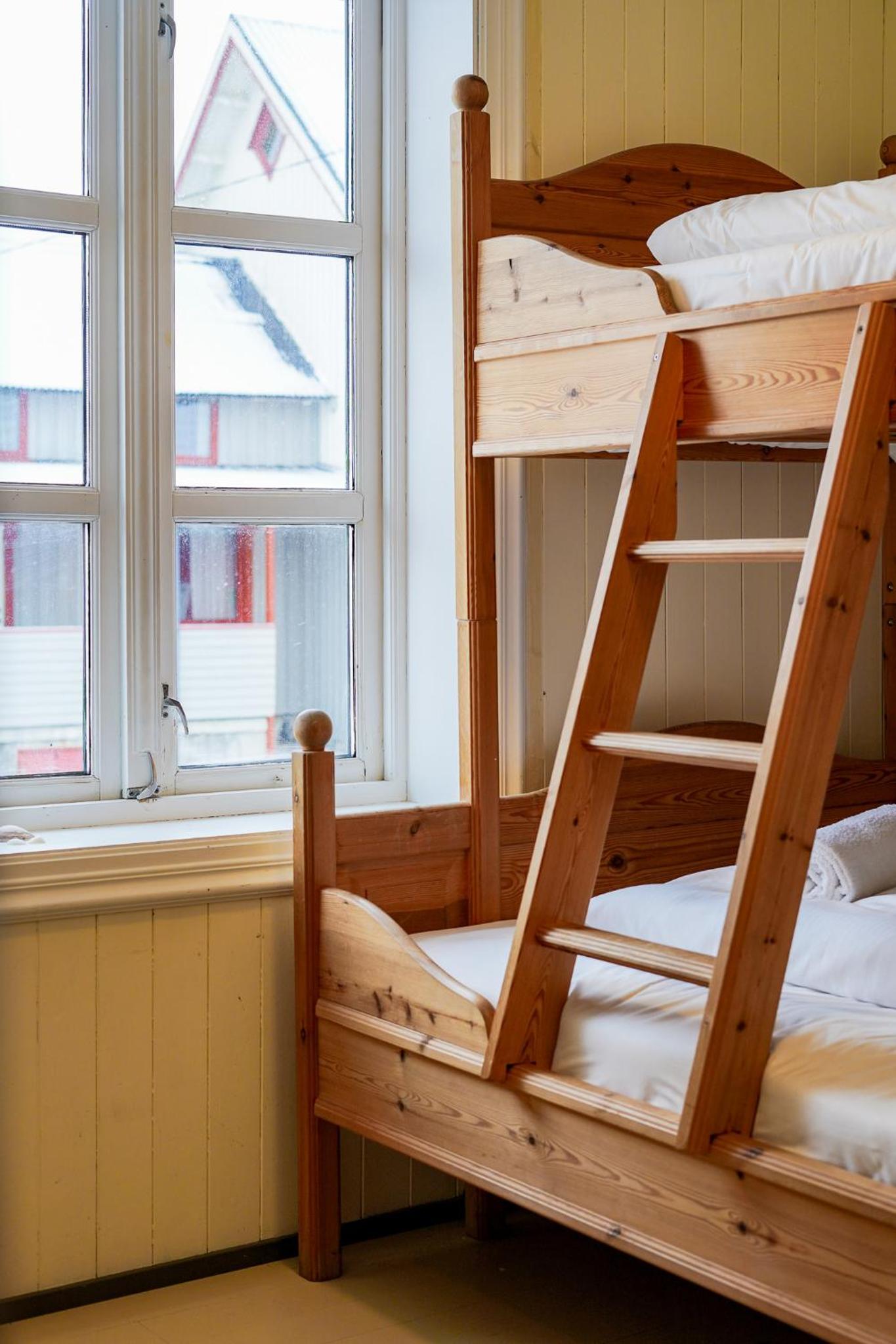 Double or Twin Room - Photo 3
