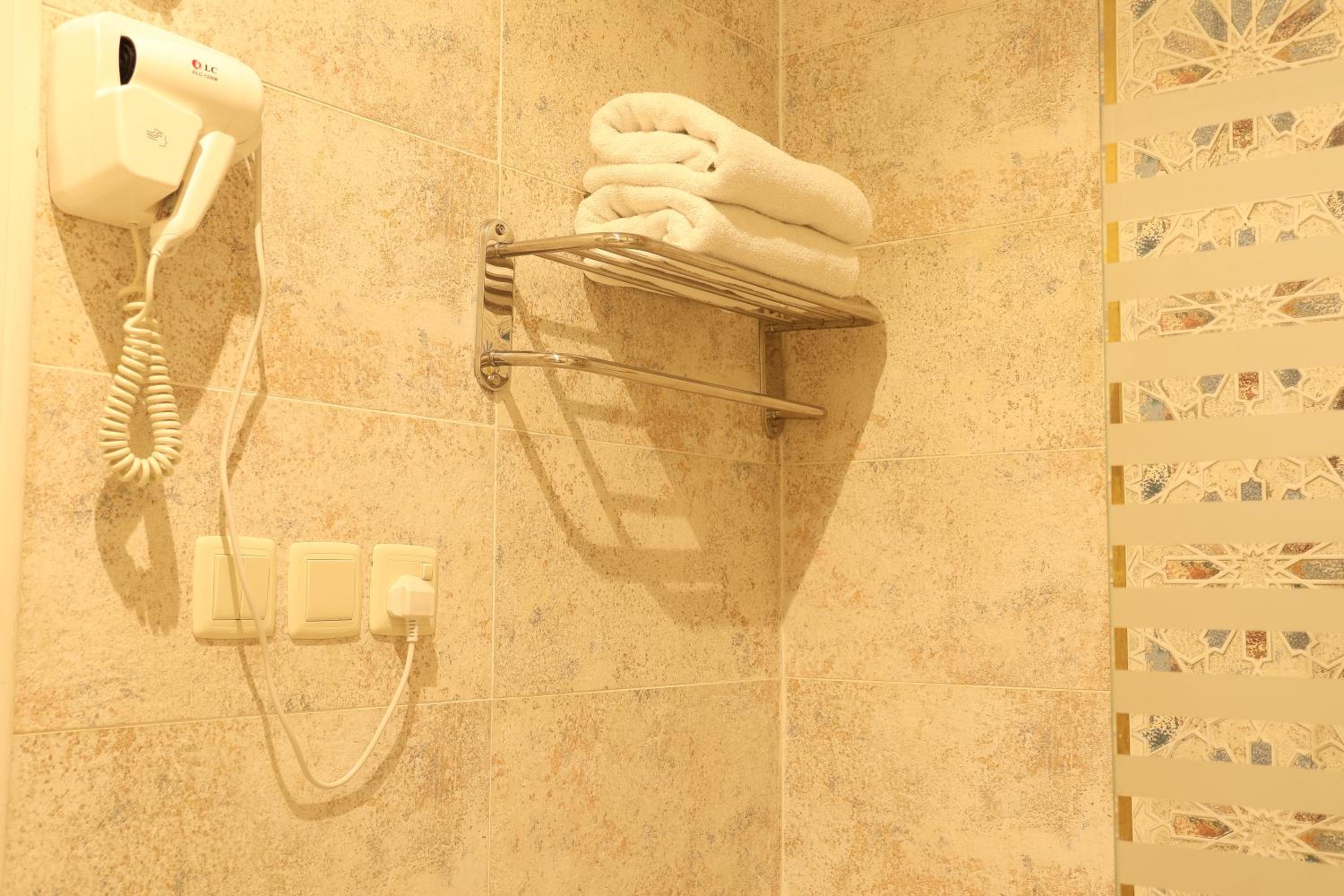 Areen Al Naeem Served Apartments — photo 55