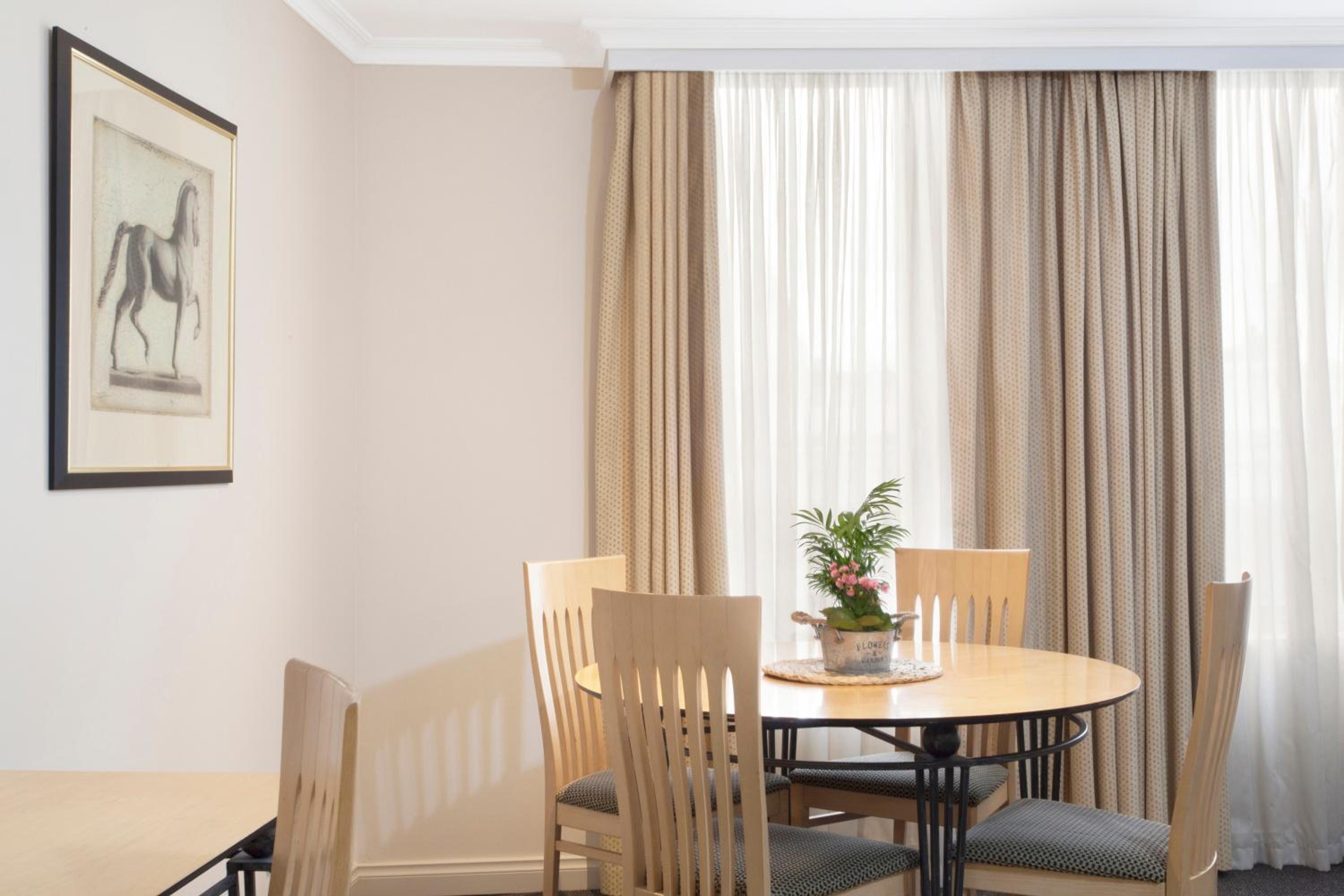 One-Bedroom Apartment with Balcony