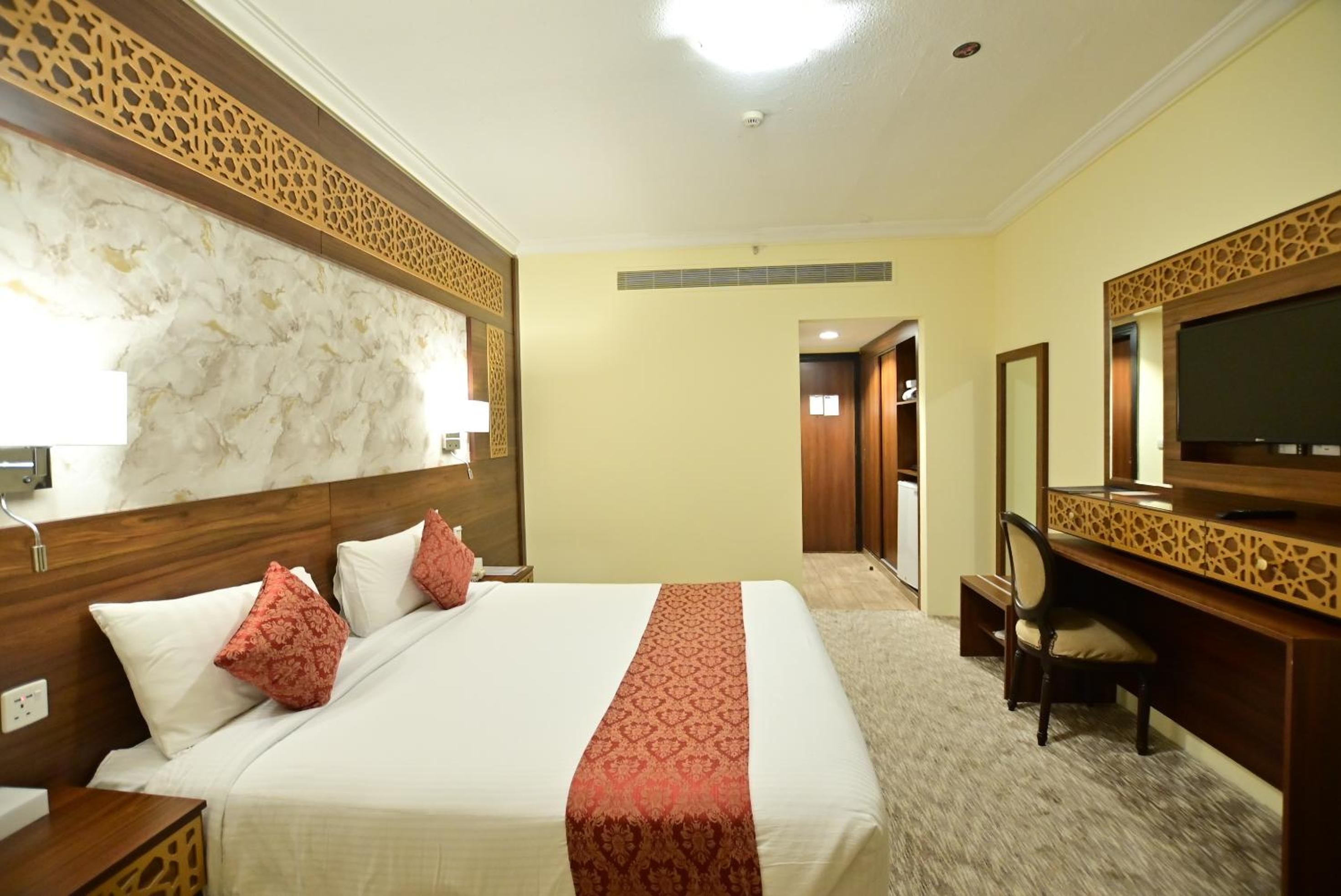 Premium King Room