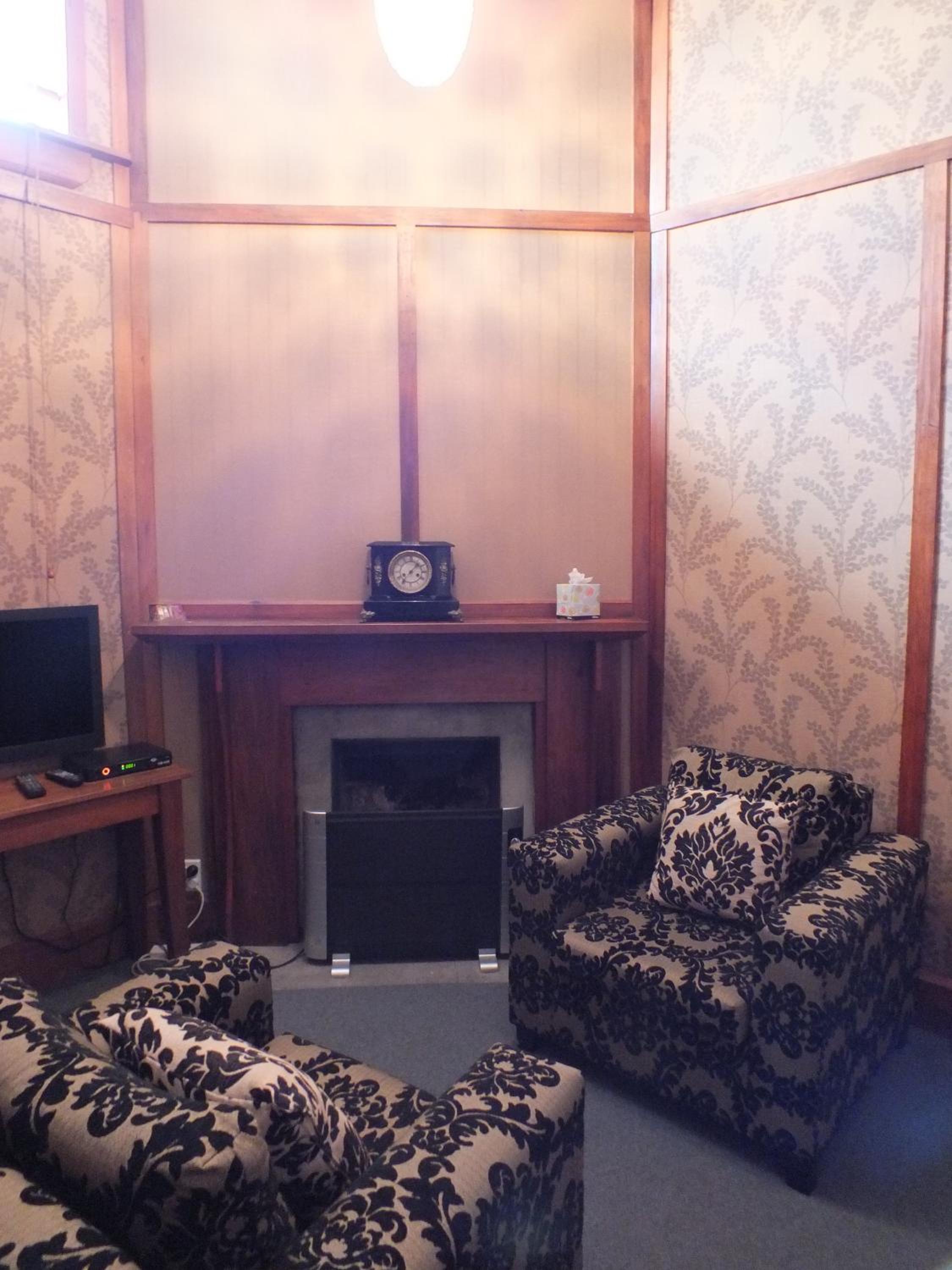Queen Suite photo 1