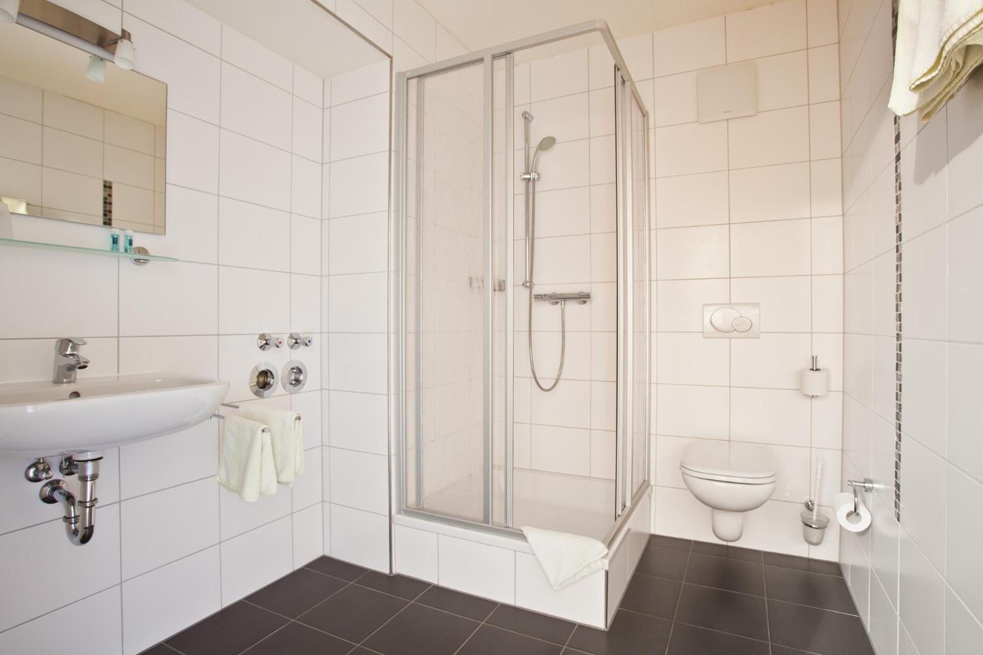 Business Double Room - Photo 14