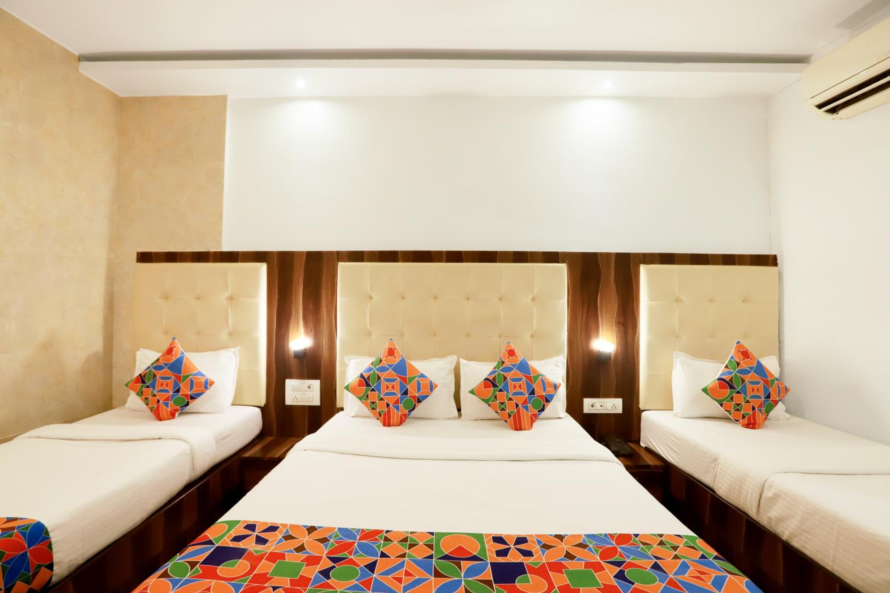 Comfort Triple Room