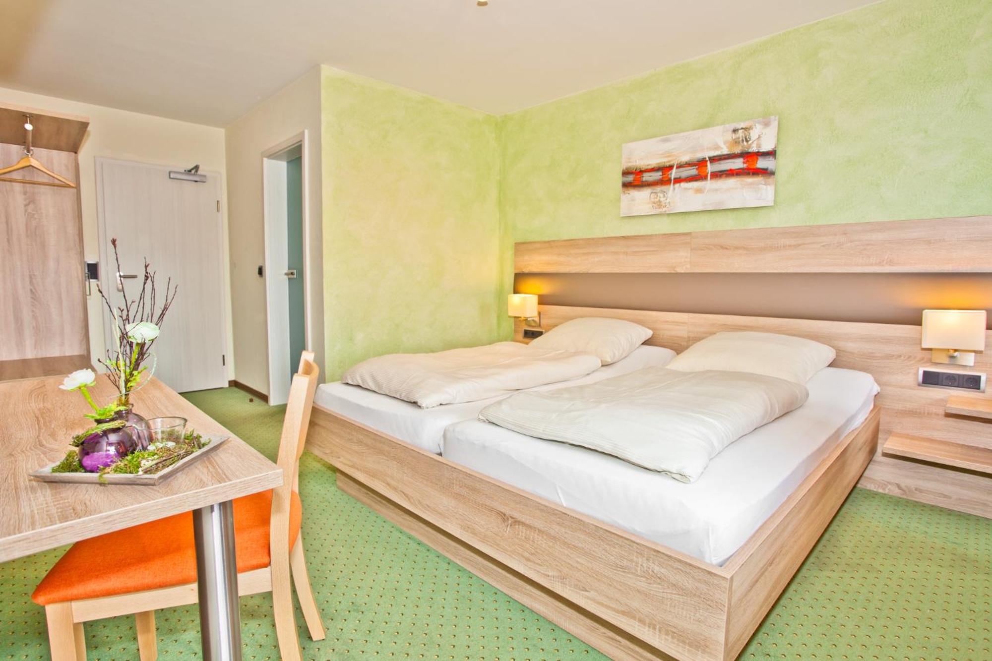 Business Double Room - Photo 4