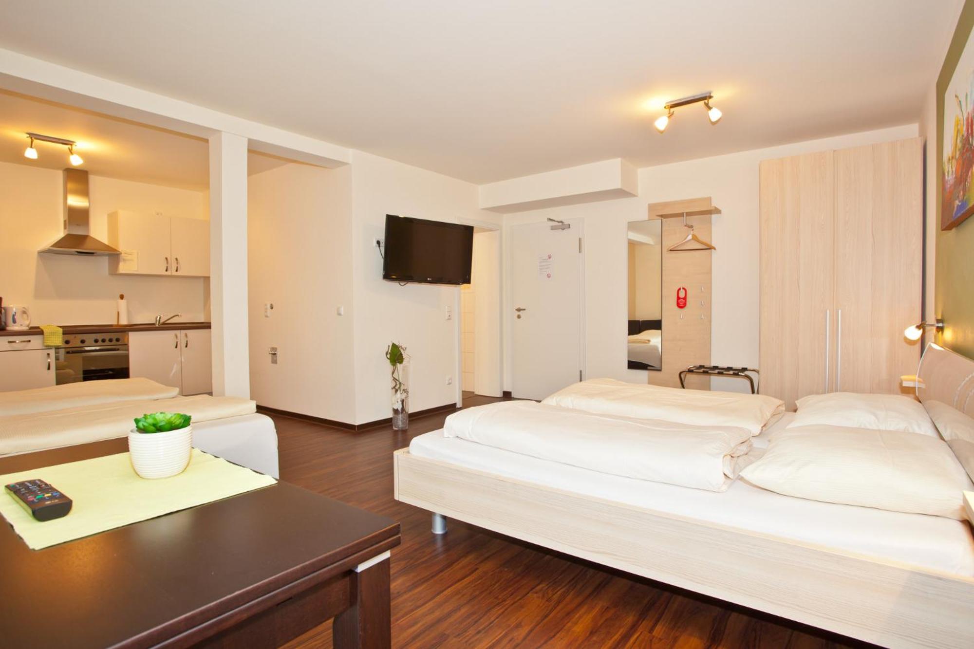 Business Double Room - Photo 5