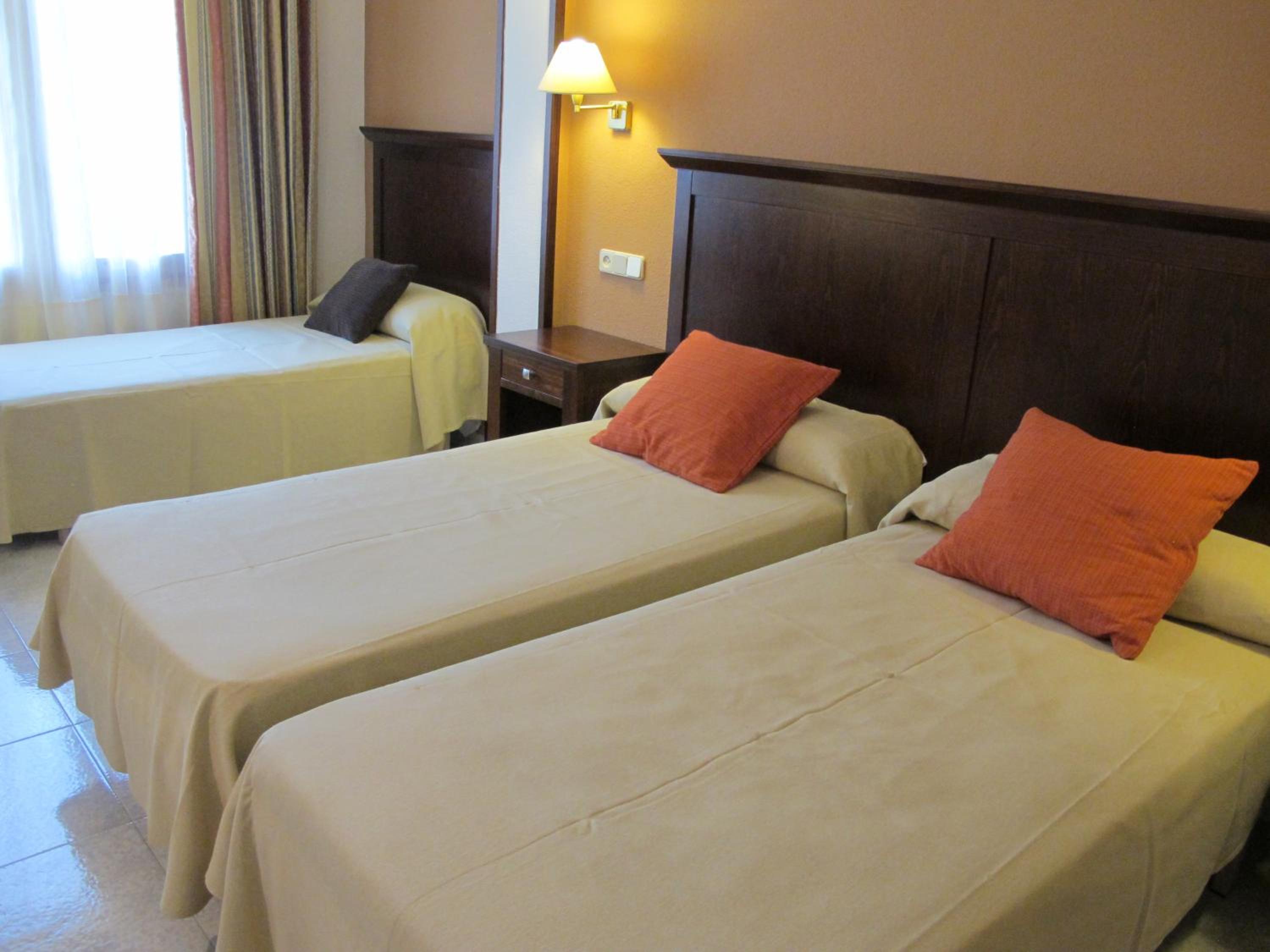 Economy Double or Twin Room