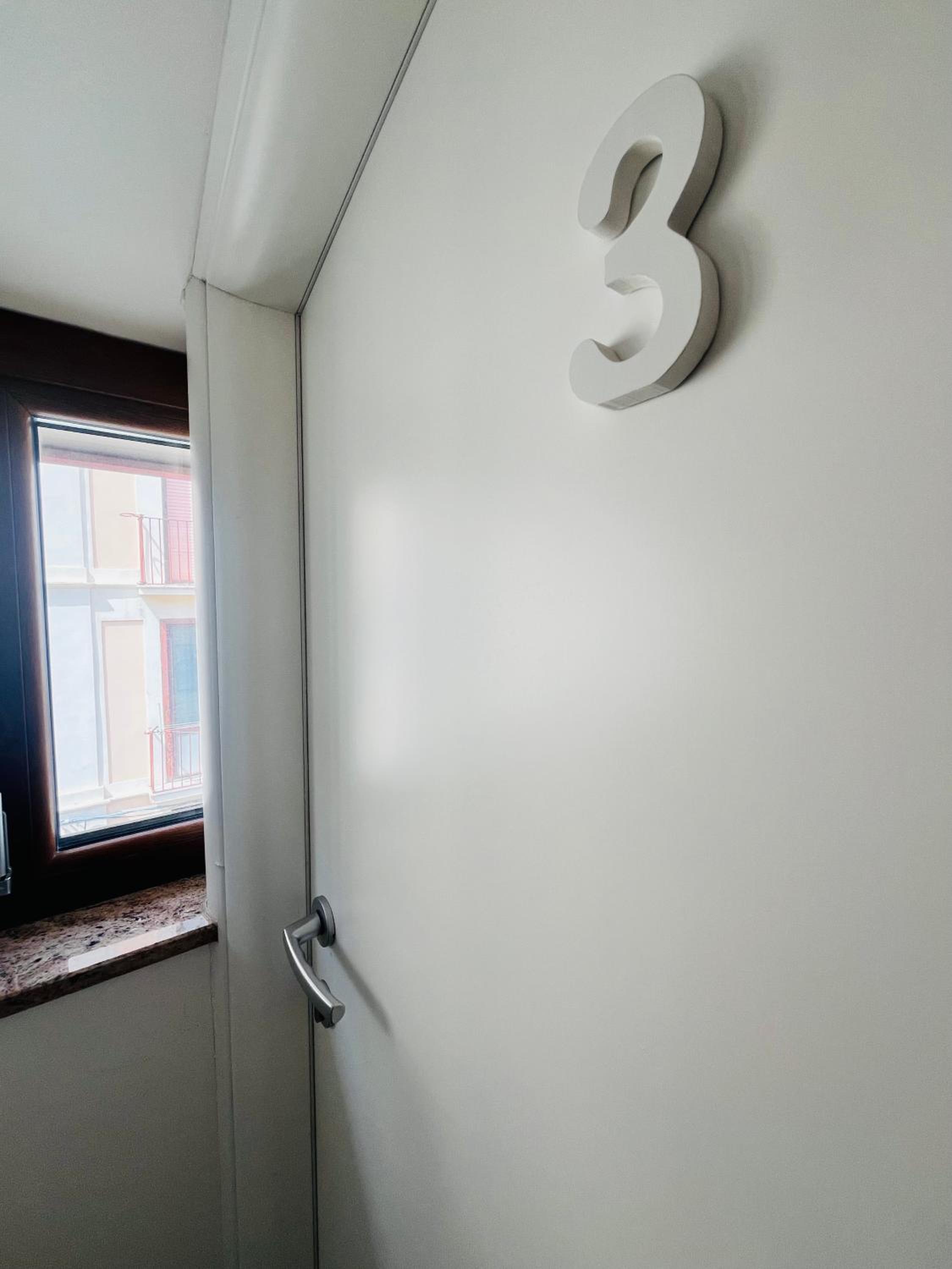 Large Double Room photo 2