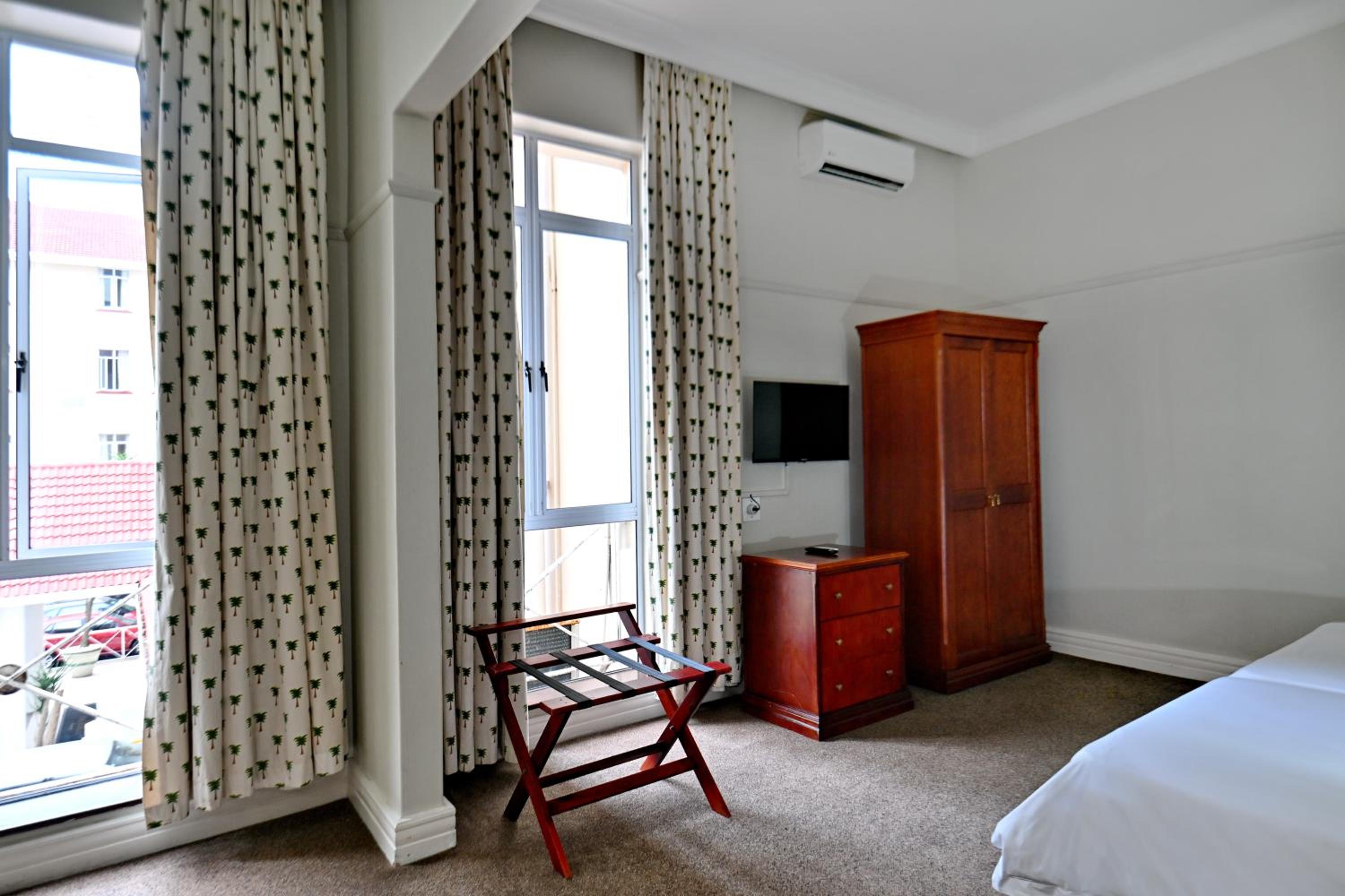 Double Room - Disability Access photo 1