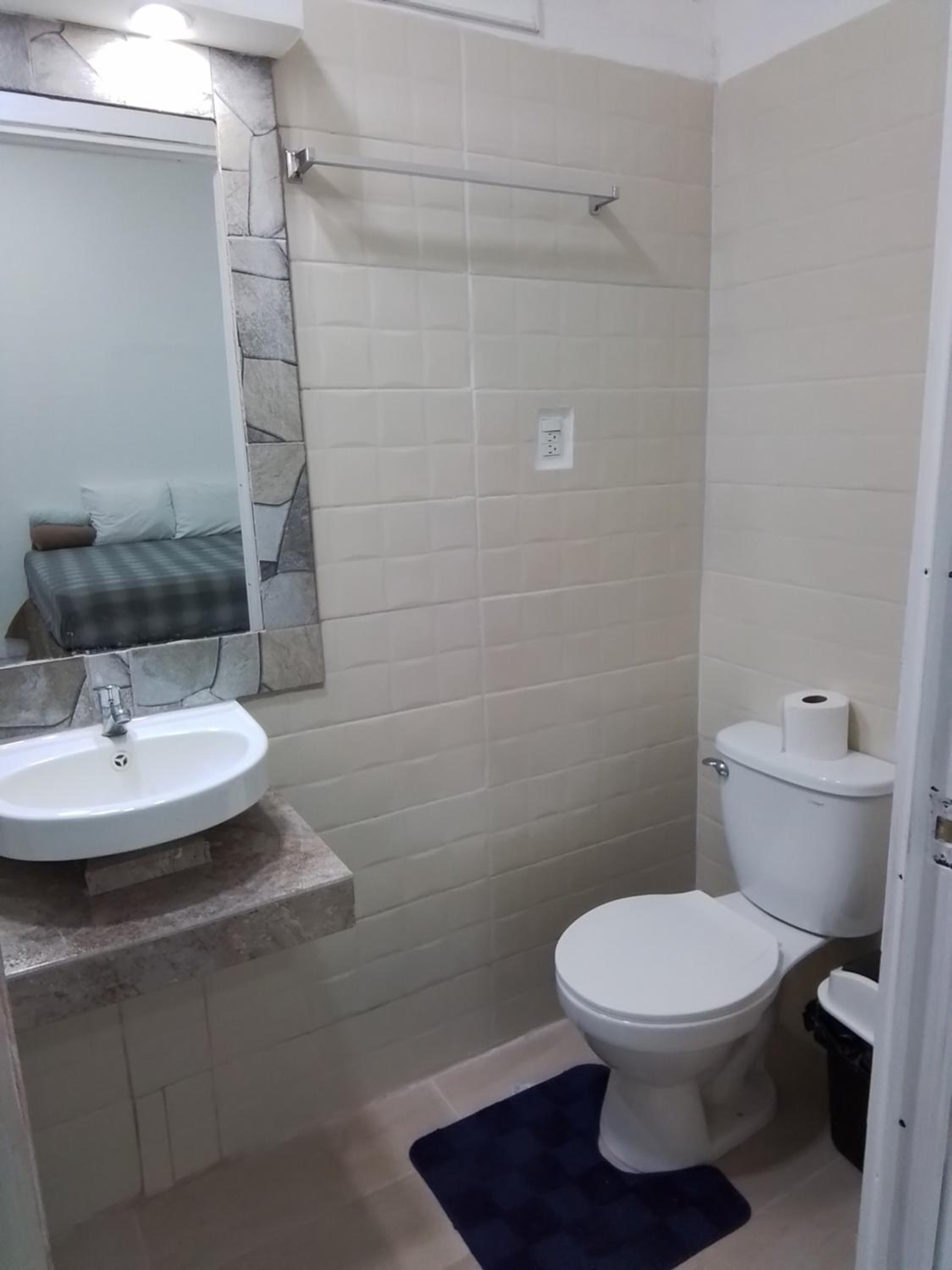 Triple Room with Private Bathroom photo 3