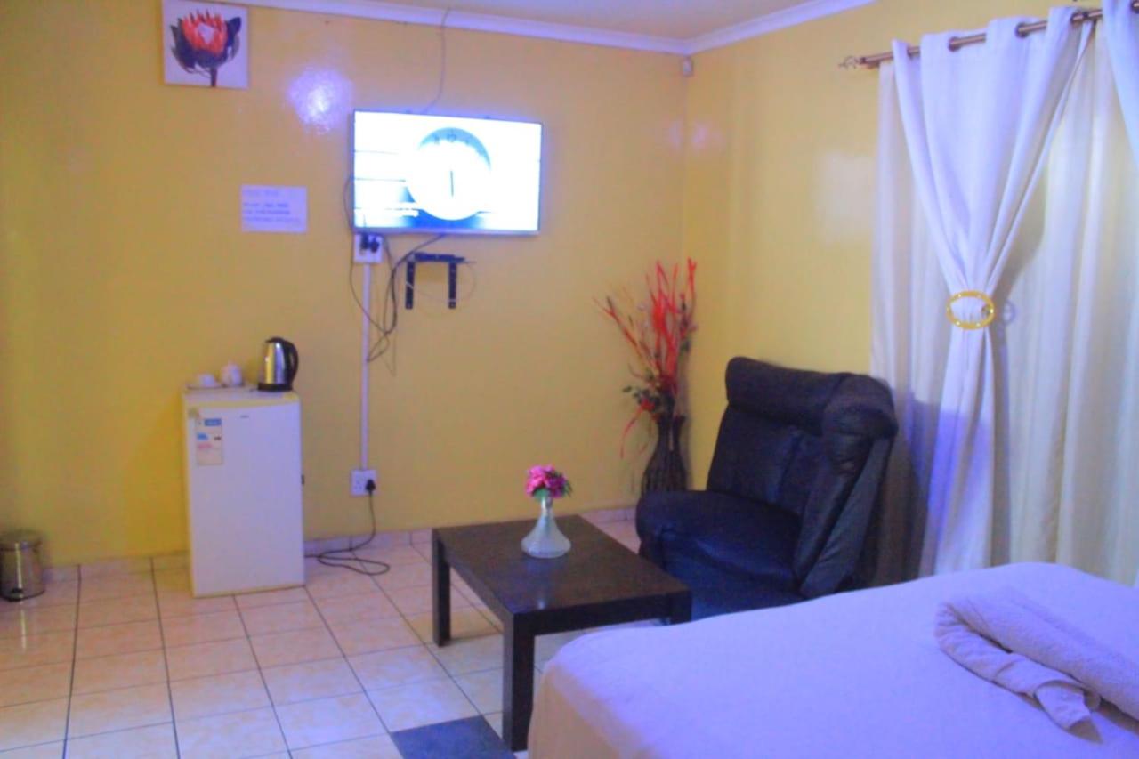 Double Room photo 2