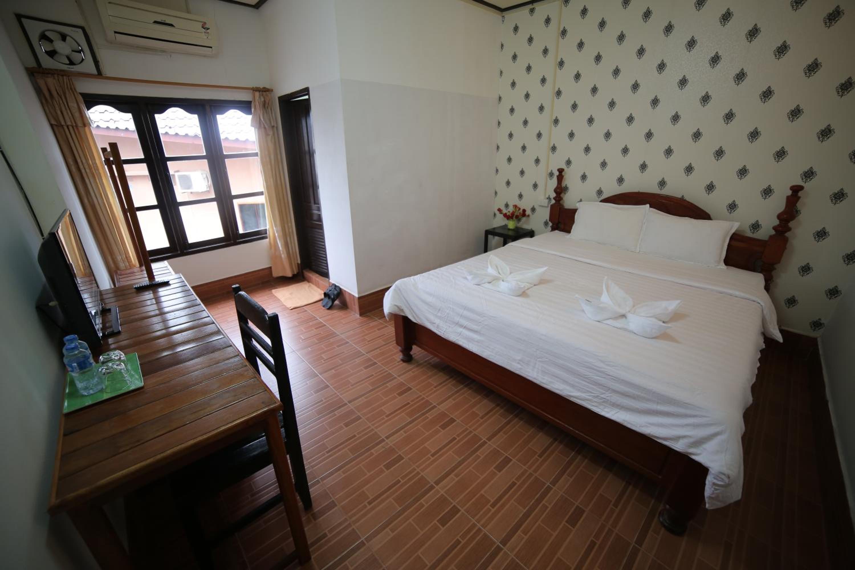 Standard Double Room photo 2