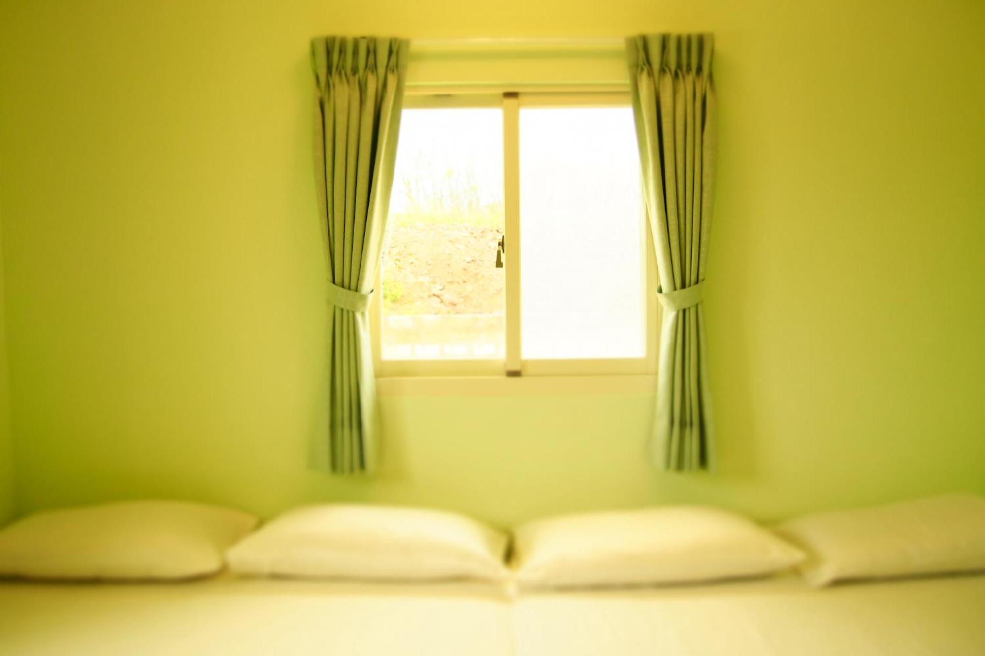 Economy Quadruple Room photo 3