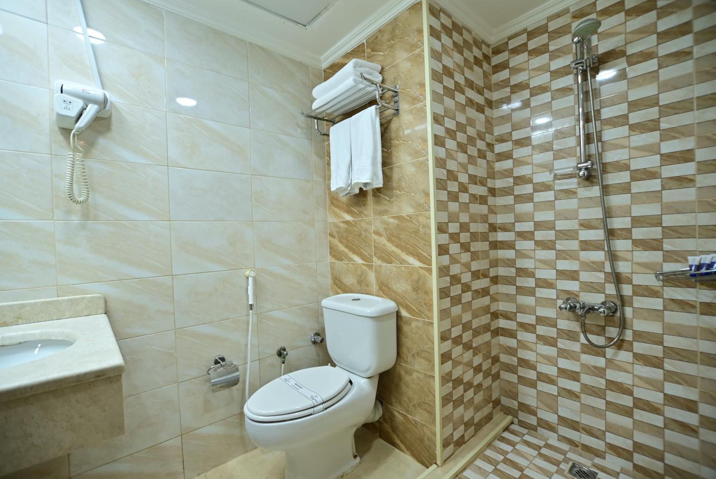 Premium Triple Room photo 3