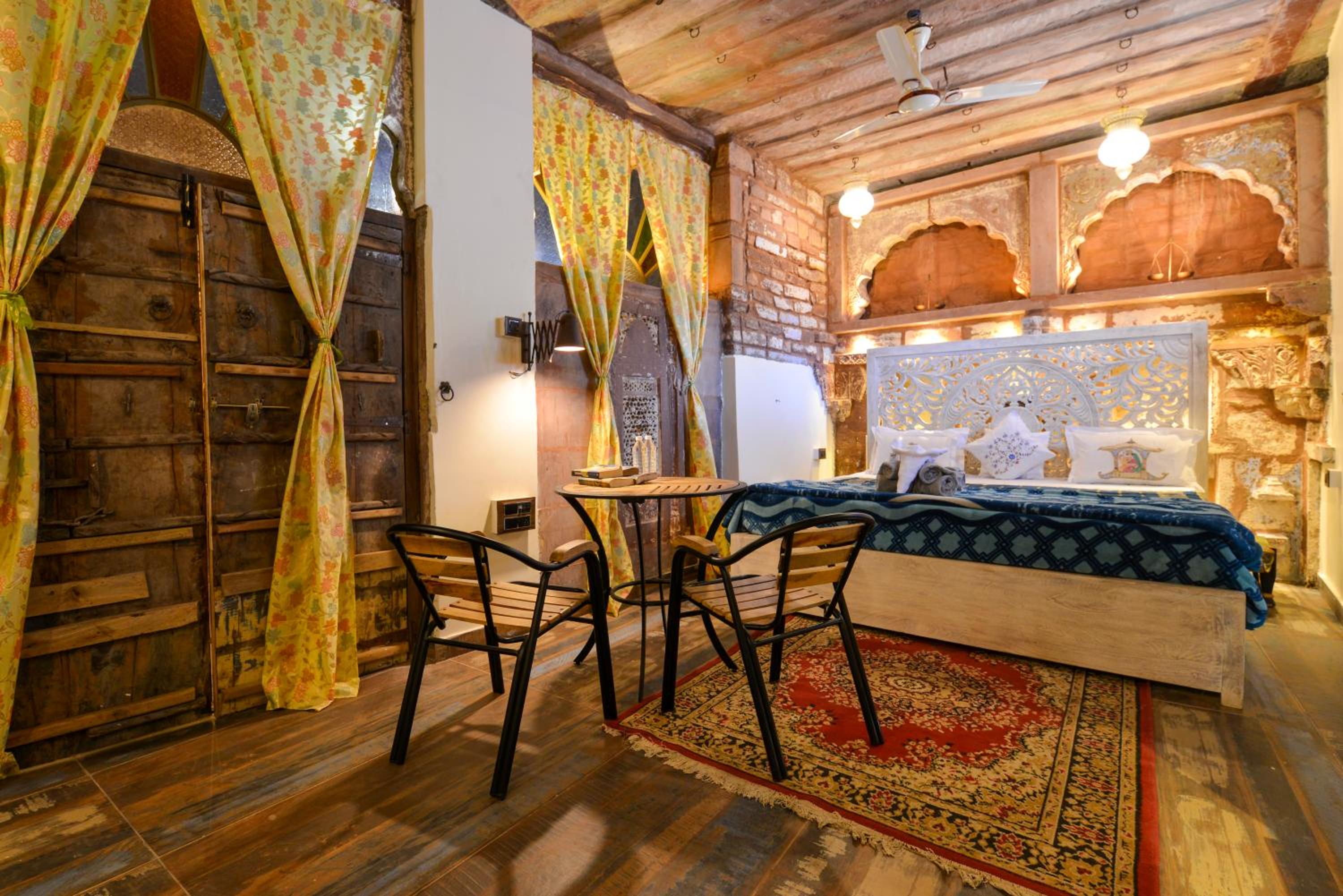 King Room with Mountain View photo 1