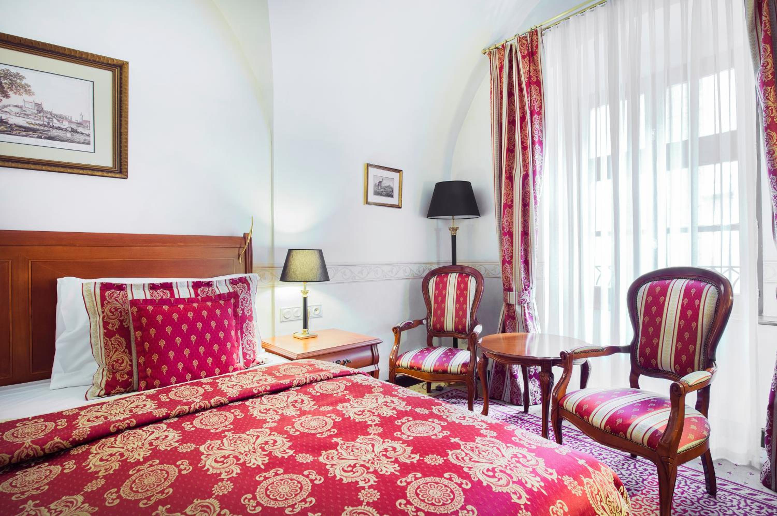 Deluxe Double Room with Parking photo 3