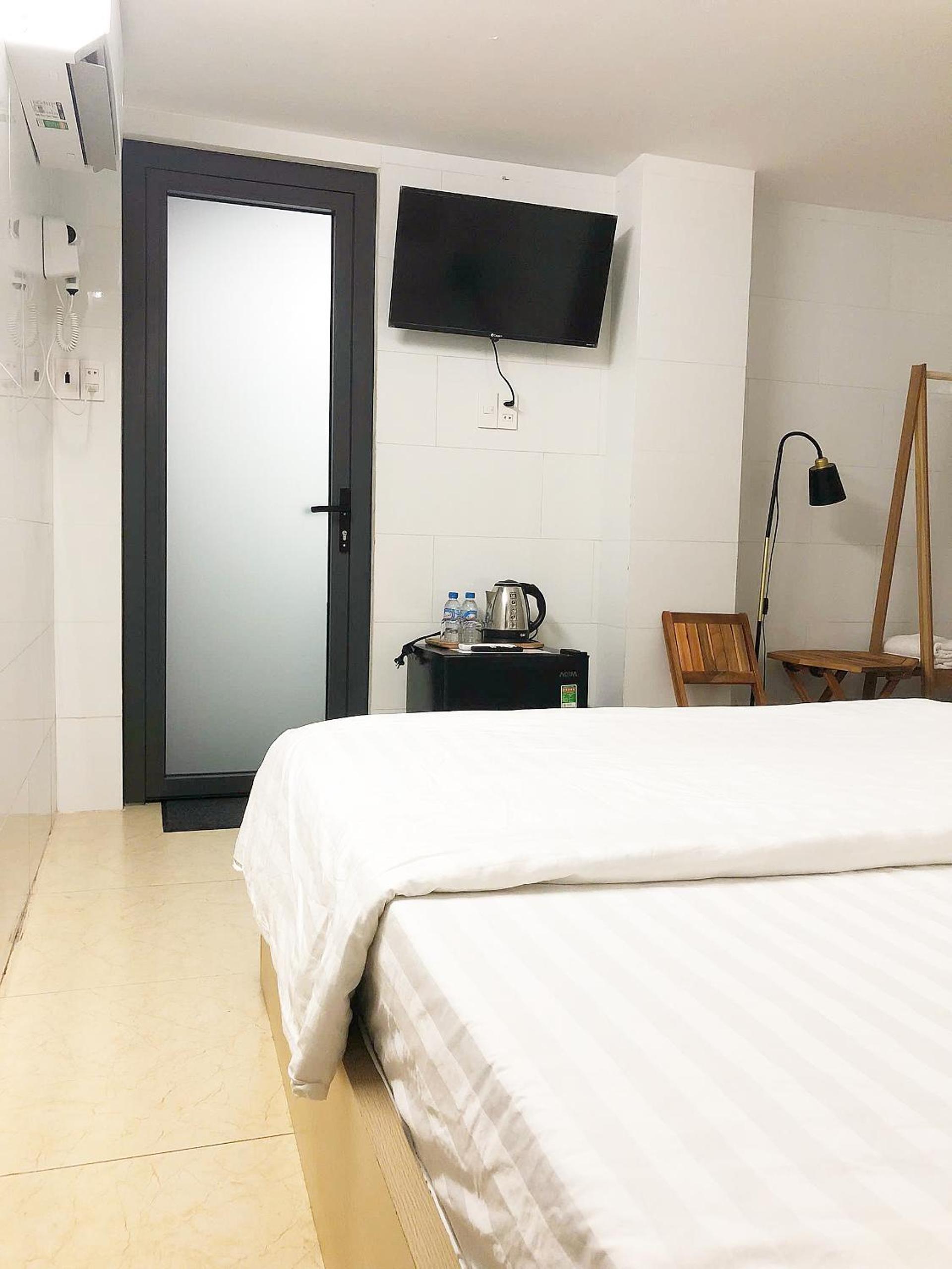 Queen Room