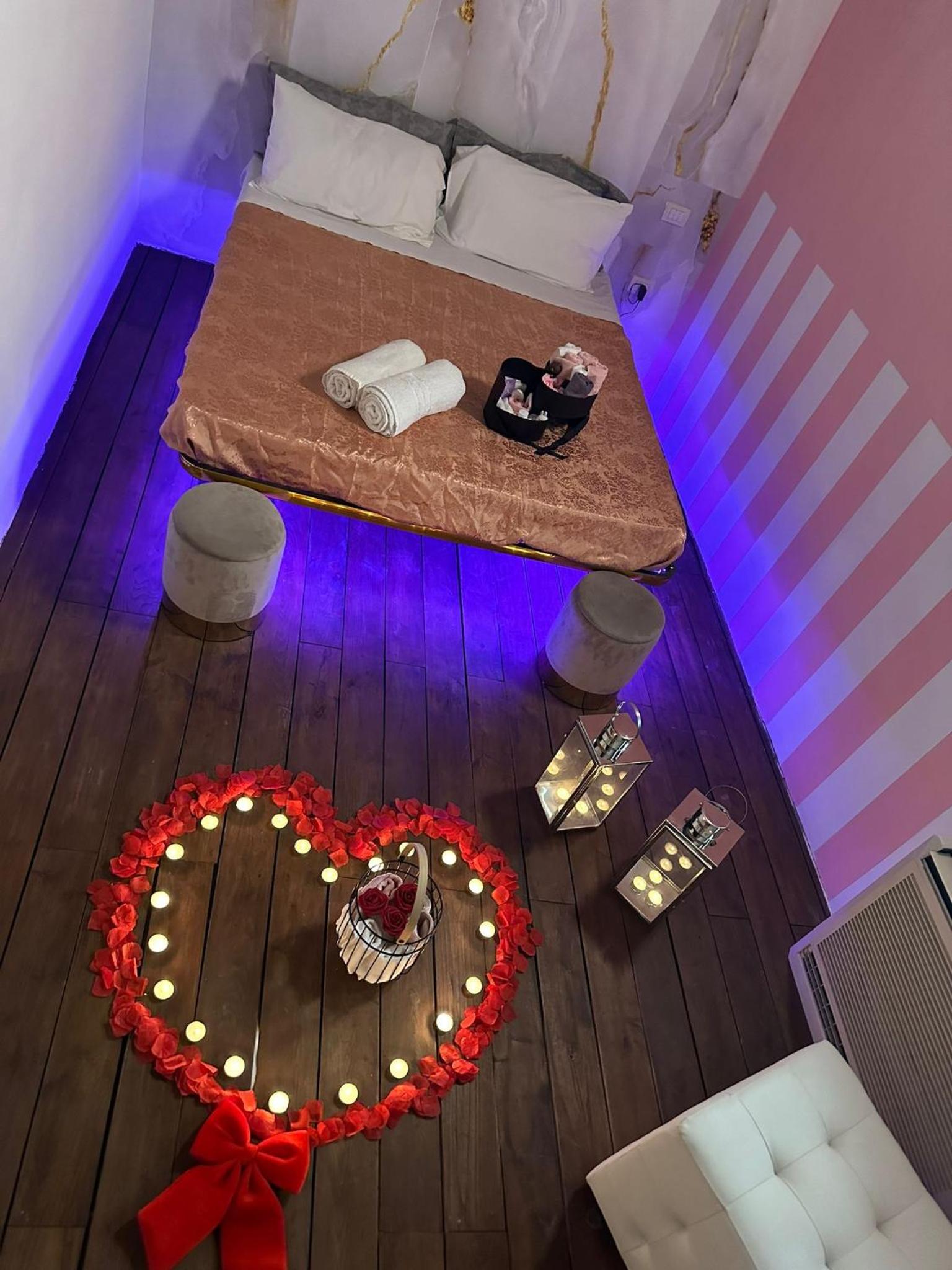 Double Room with Private Bathroom photo 2