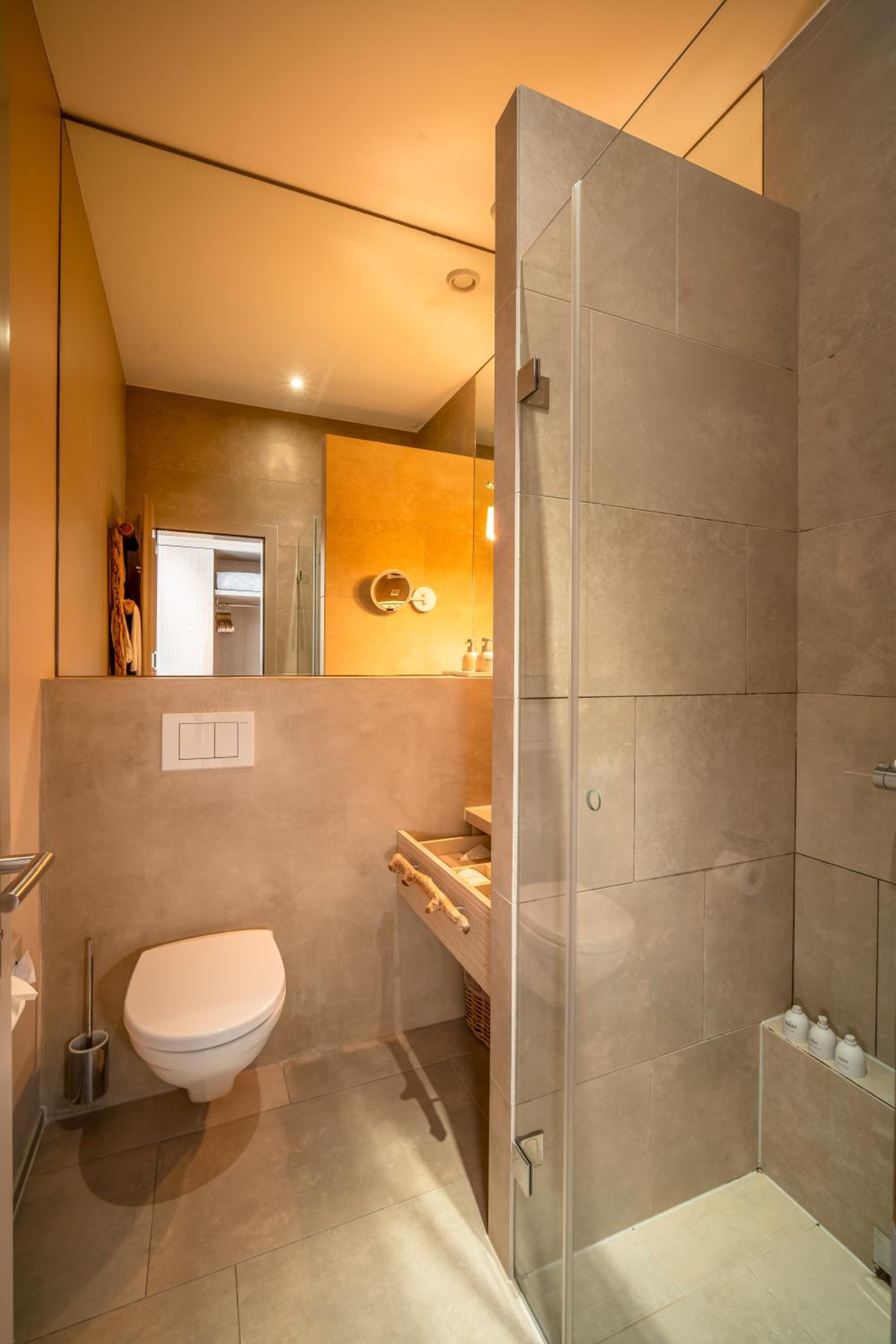 Single Room - Photo 1