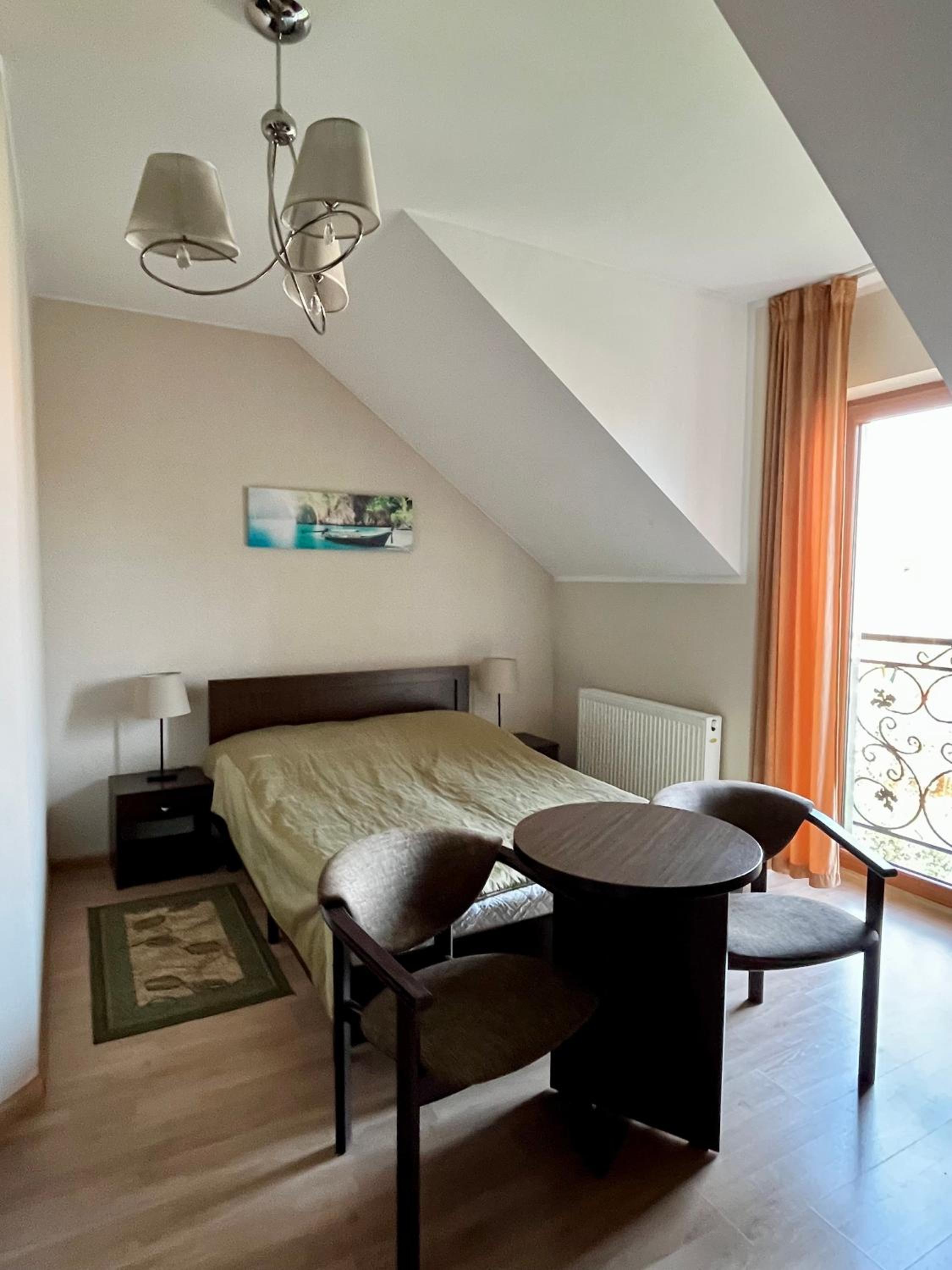 Small Double Room photo 1