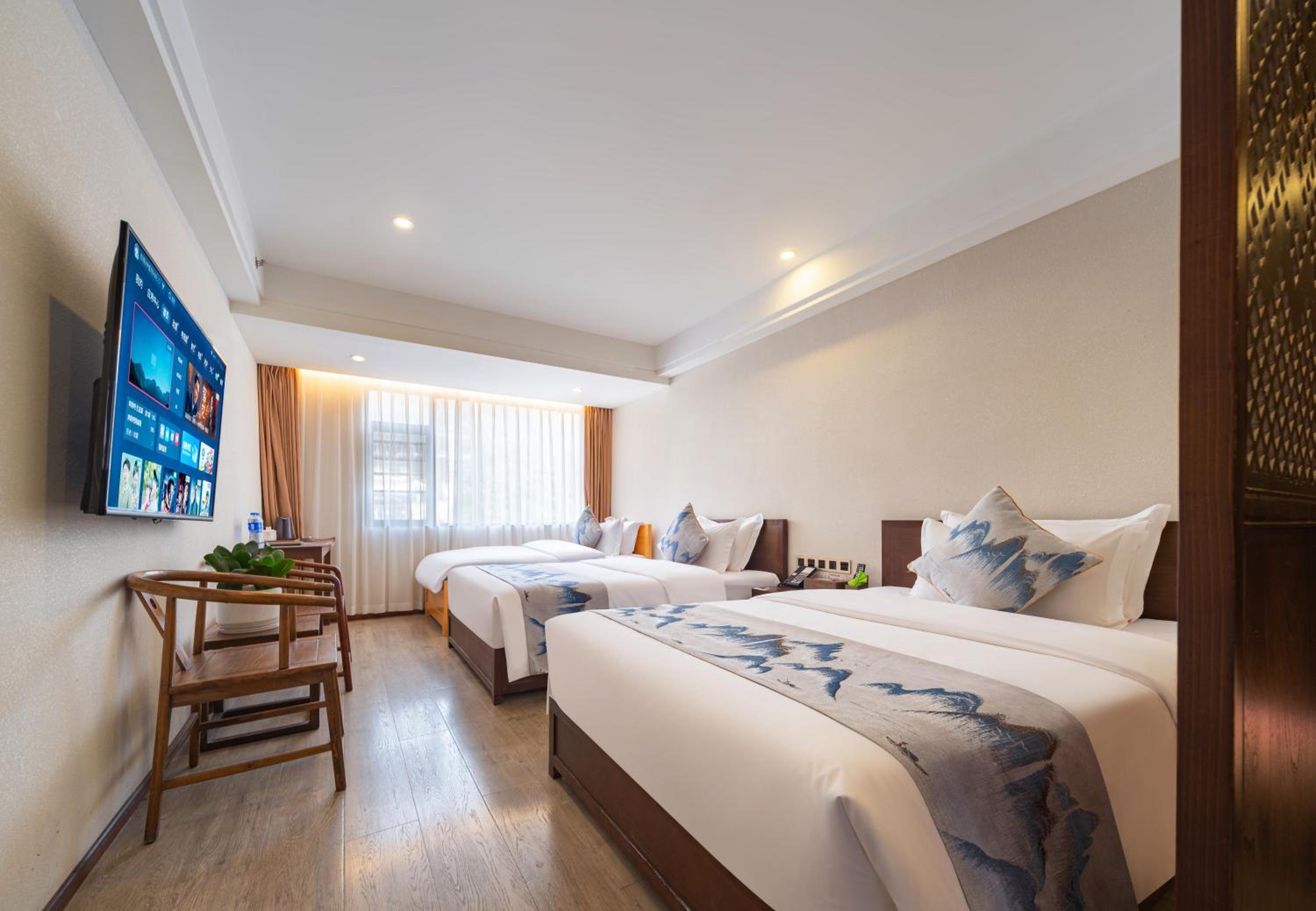 Deluxe Twin Room photo 1