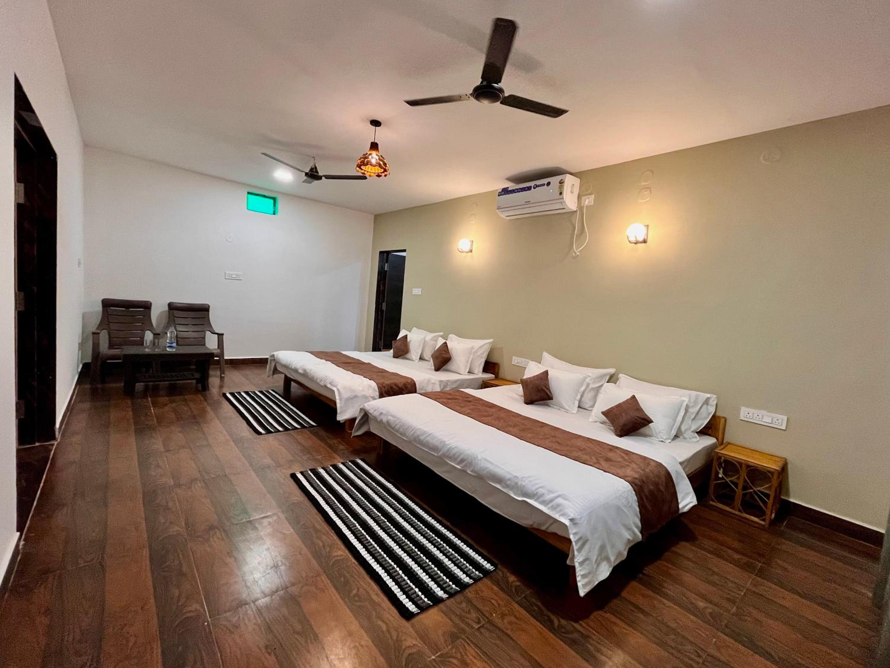 Deluxe Quadruple Room photo 3