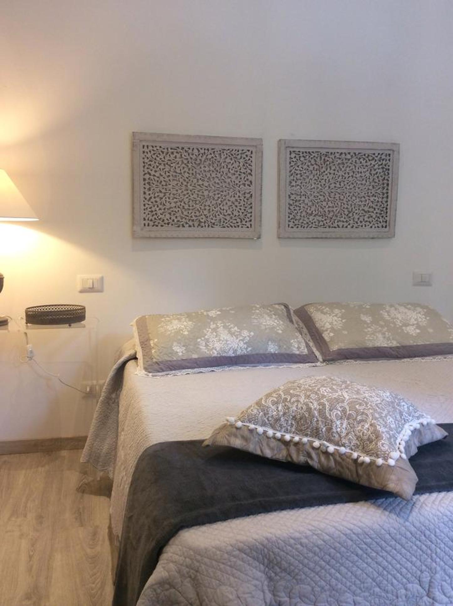 Deluxe Double Room - Photo 19