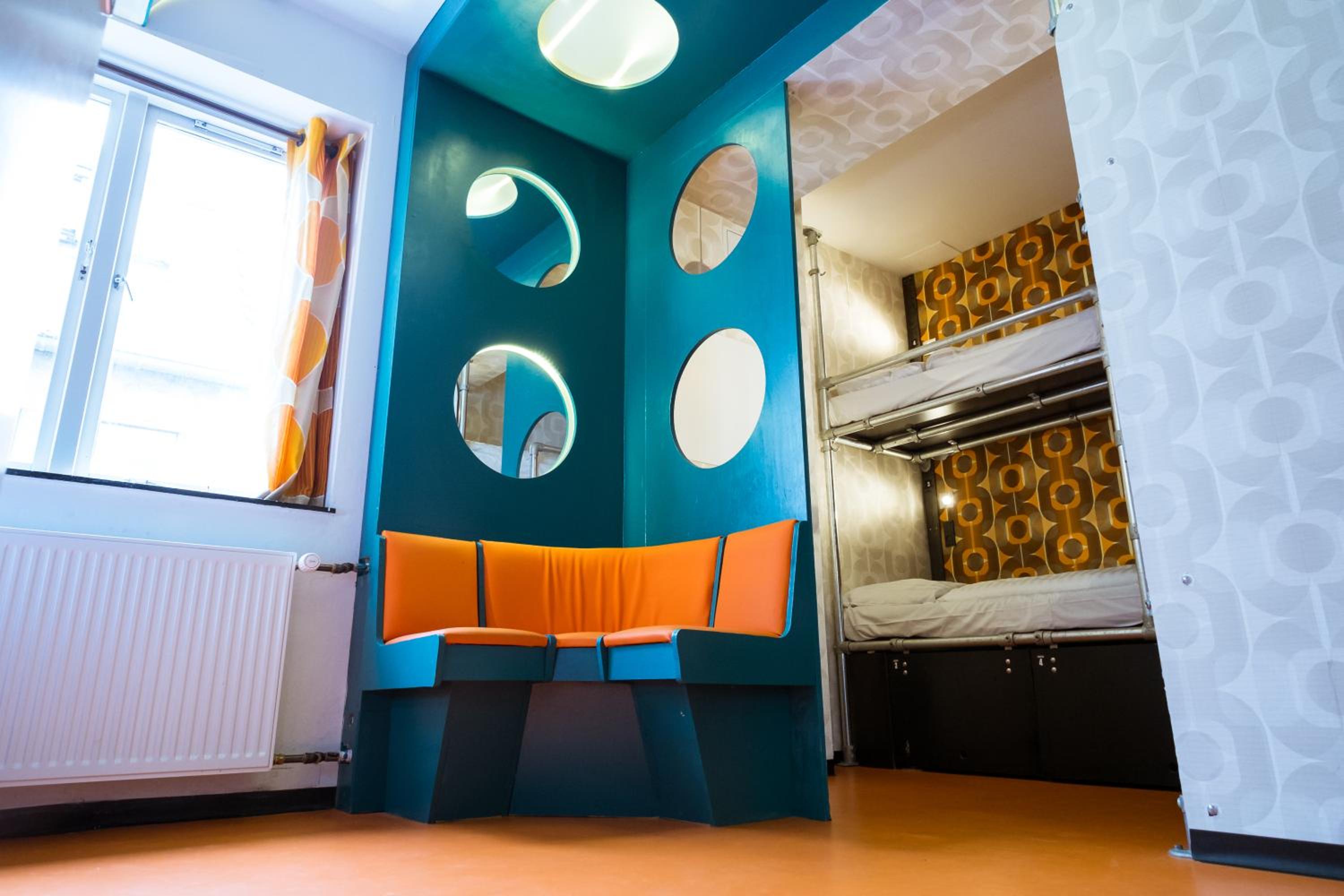 Bed in 6 Bed Mixed Dormitory Room