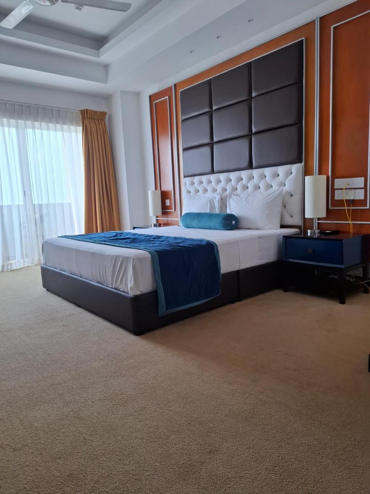 Deluxe Double Room with Sea View photo 2