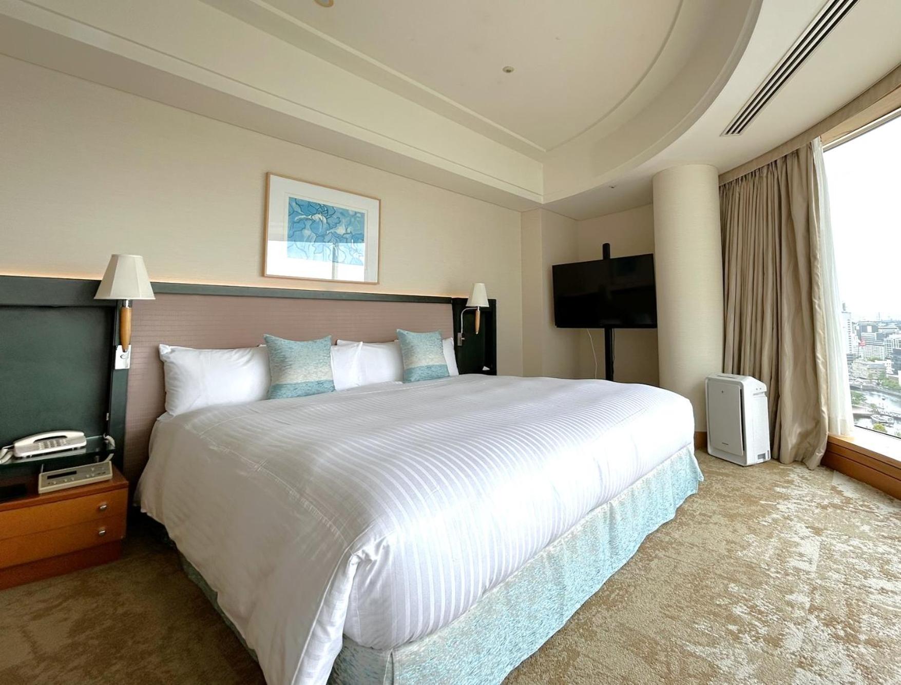 Yokohama Floor Luxury Harbor King with Park View - Non-Smoking - Photo 4