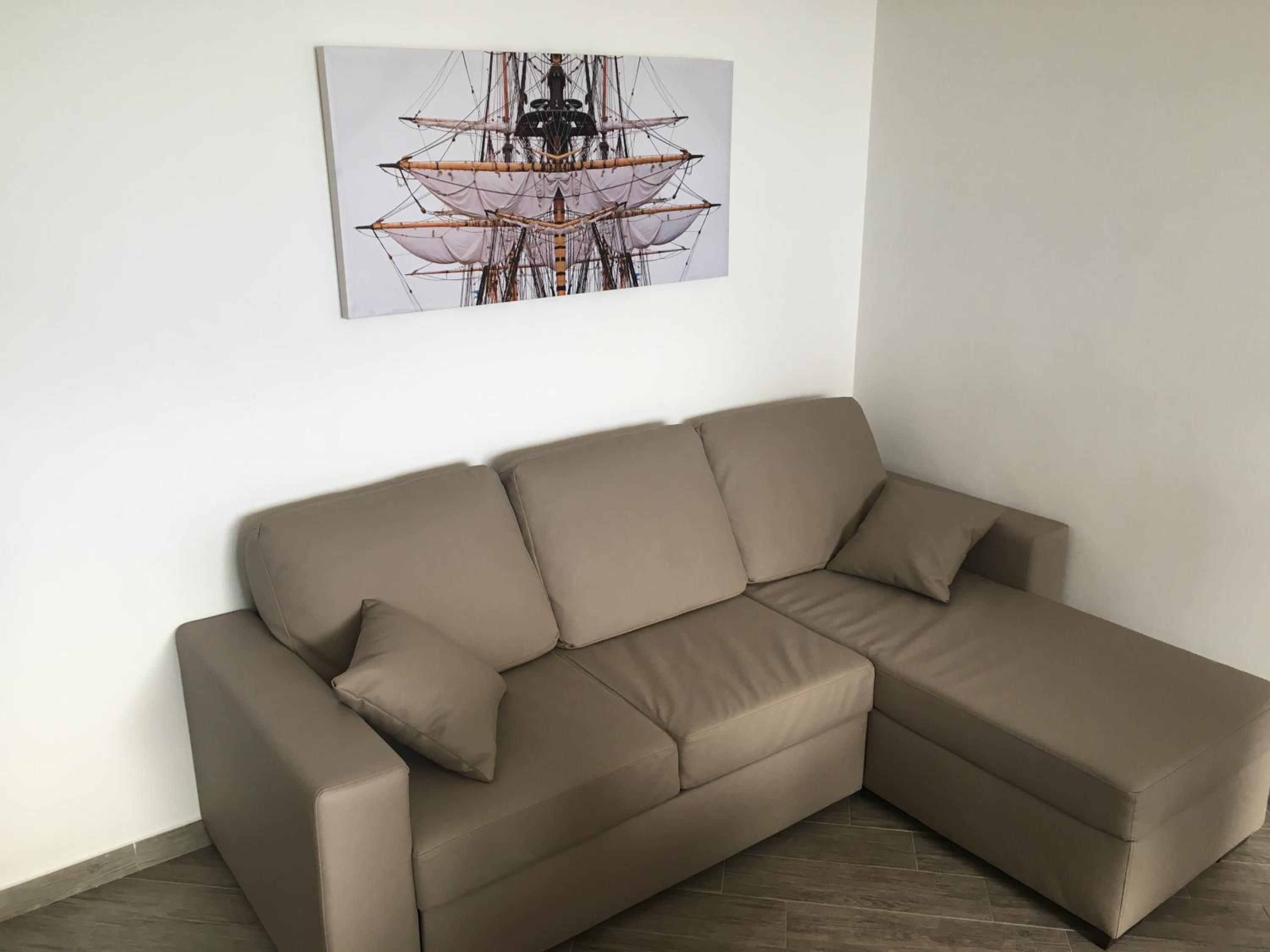 Apartment photo 1