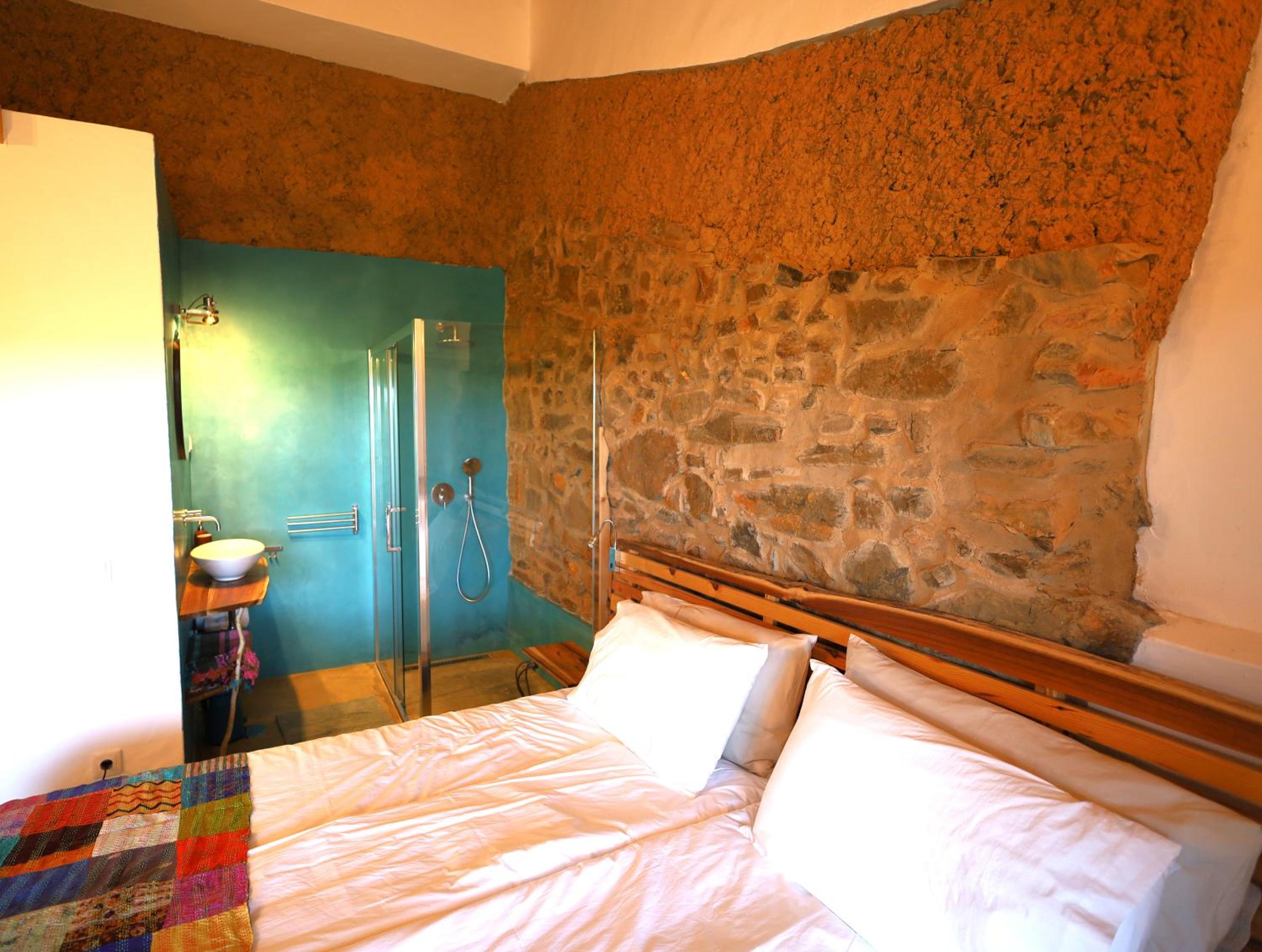 One-Bedroom Apartment with Terrace photo 2
