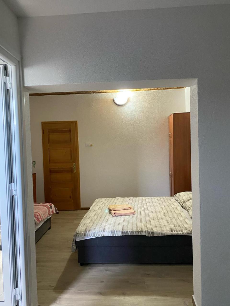 Double Room with Lake View