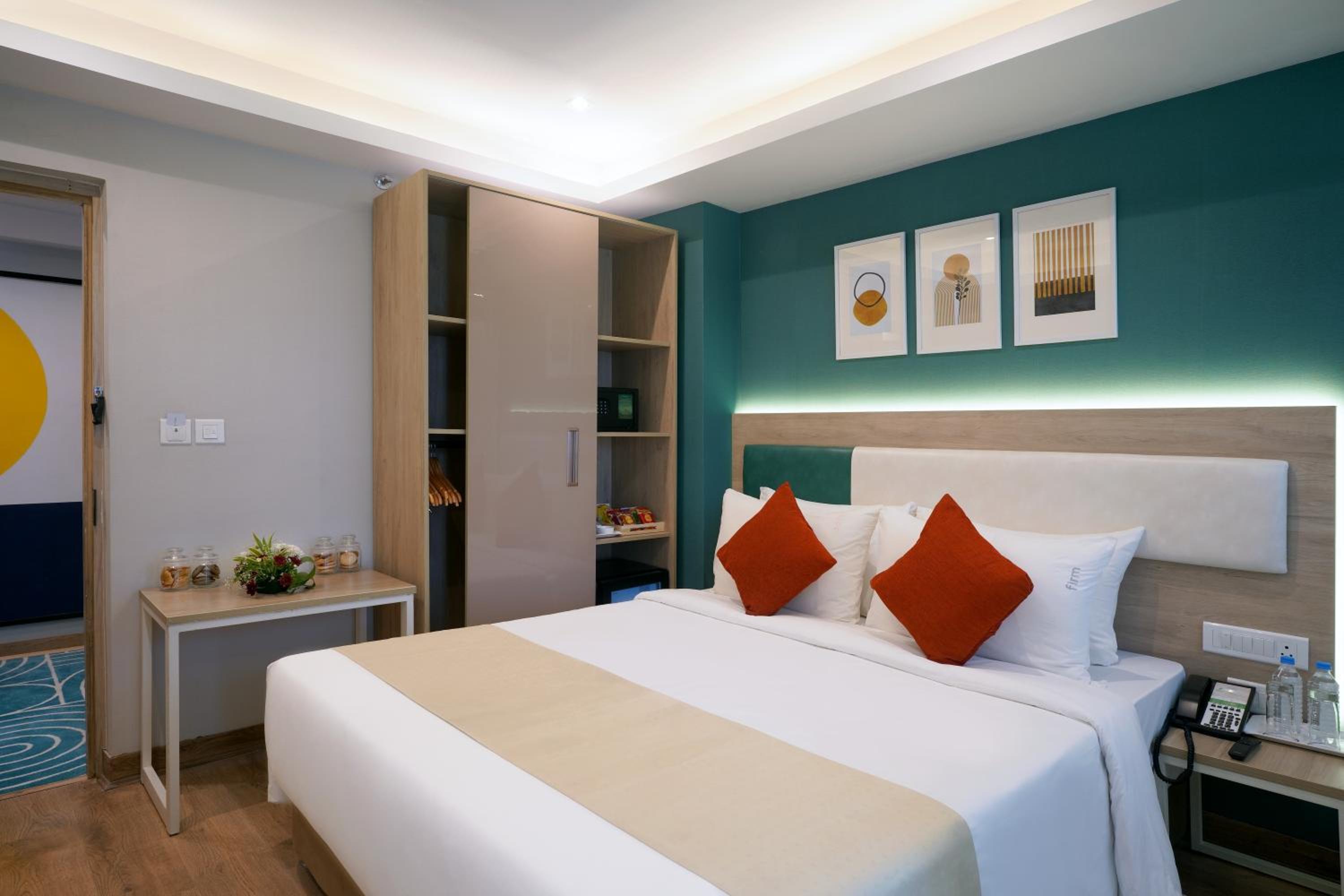 Standard Compact Double Room
