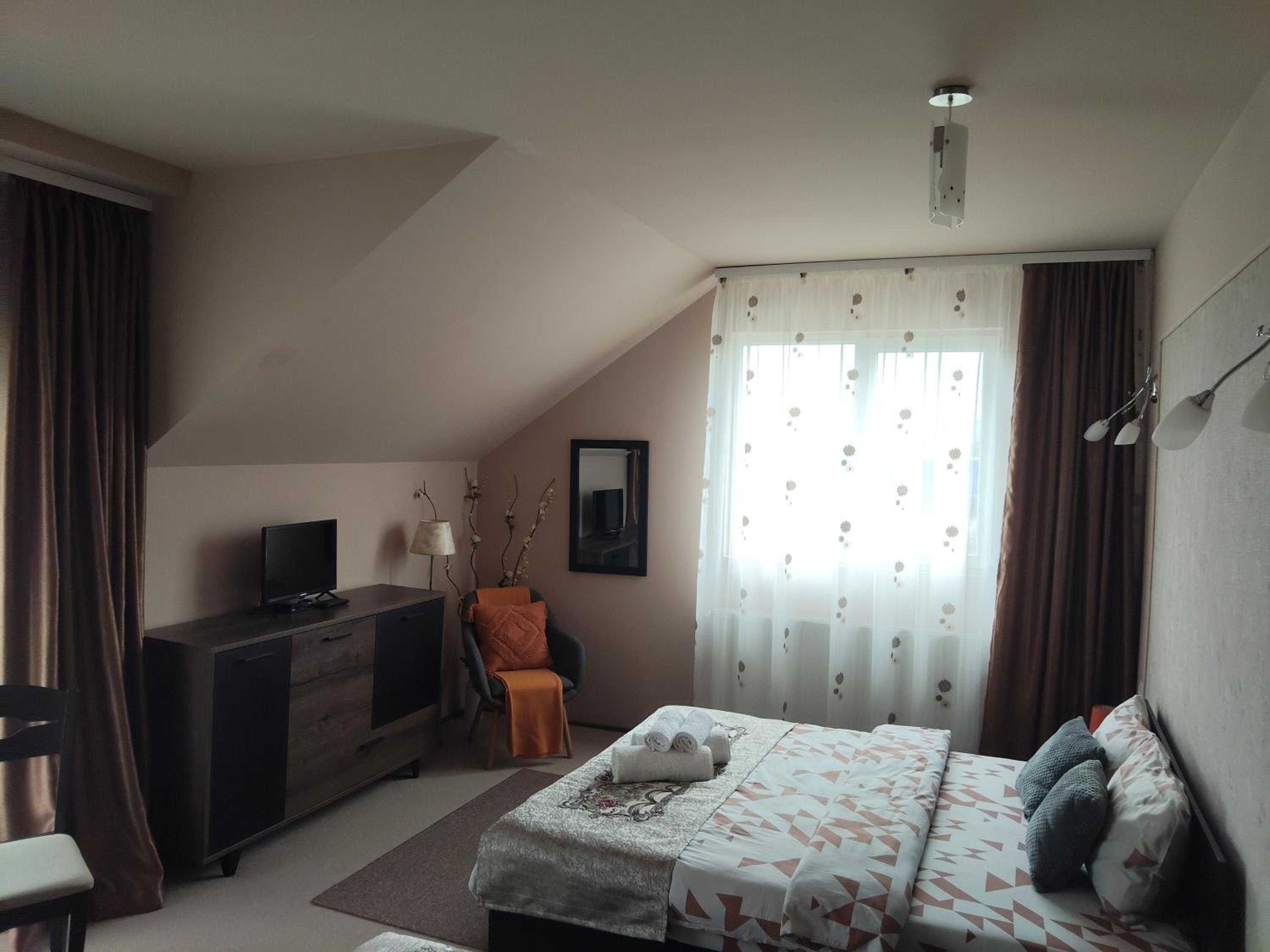 Standard Double Room photo 2