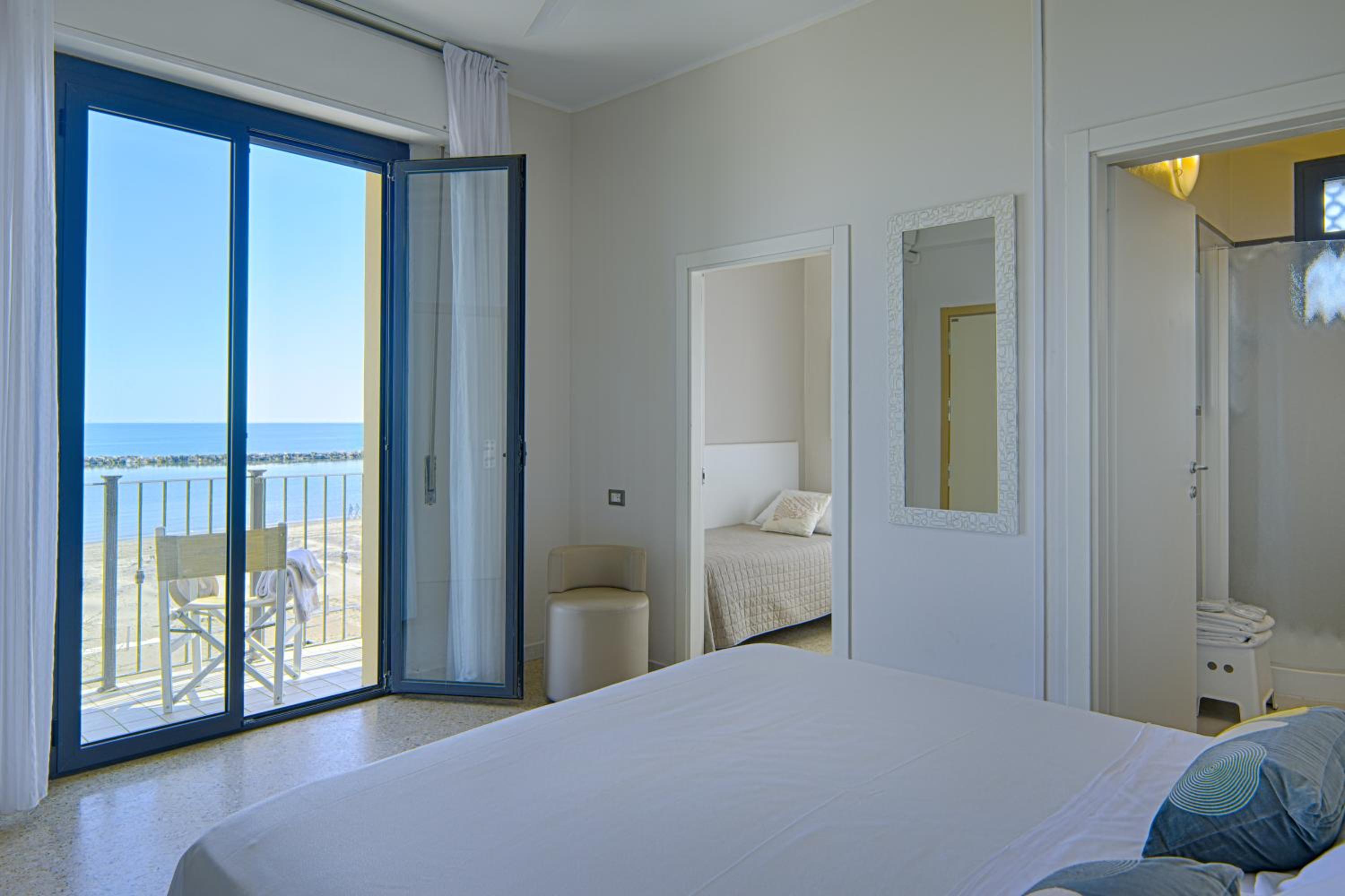Standard Quadruple Room photo 3