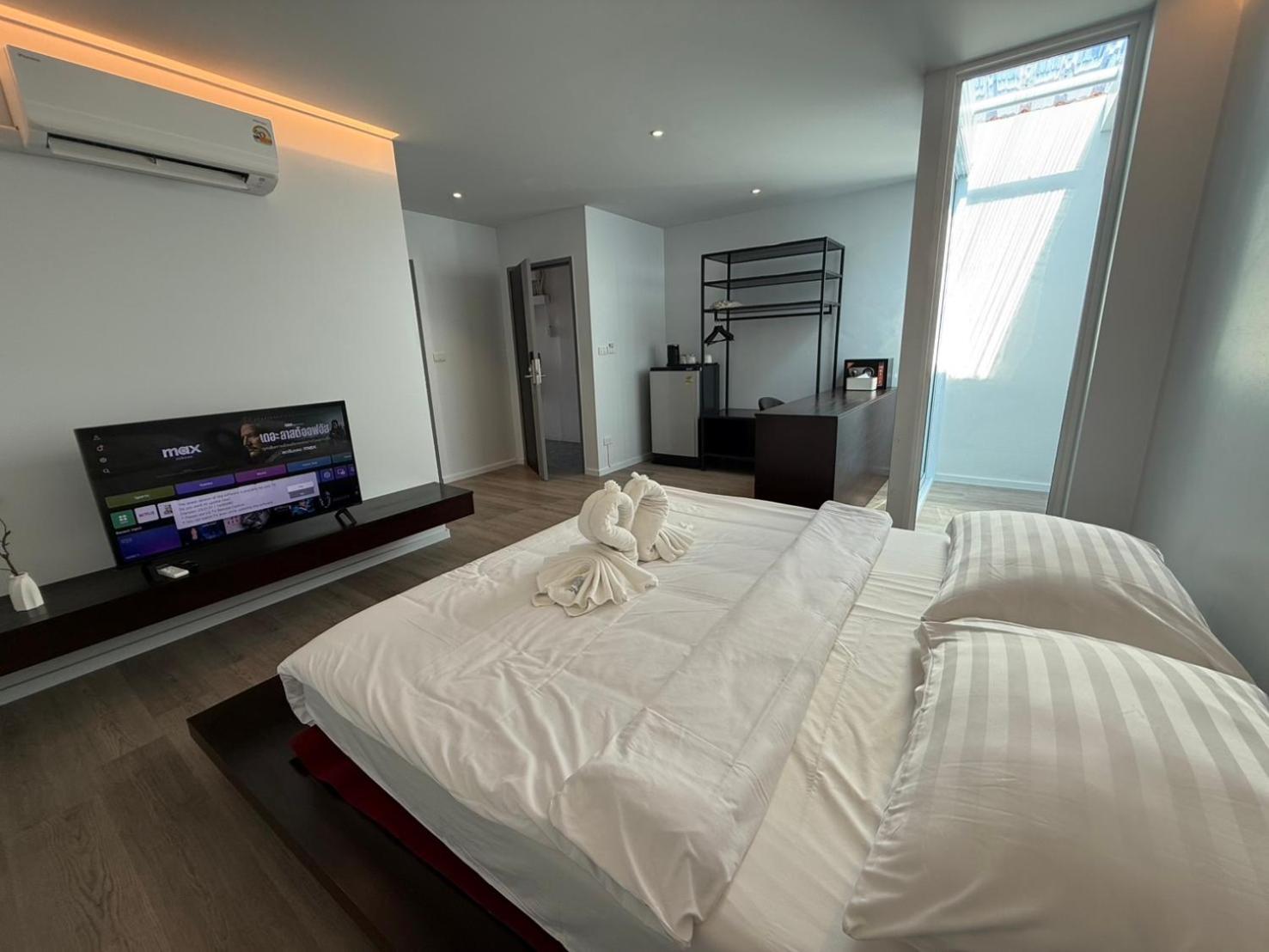 Standard Queen Room photo 1
