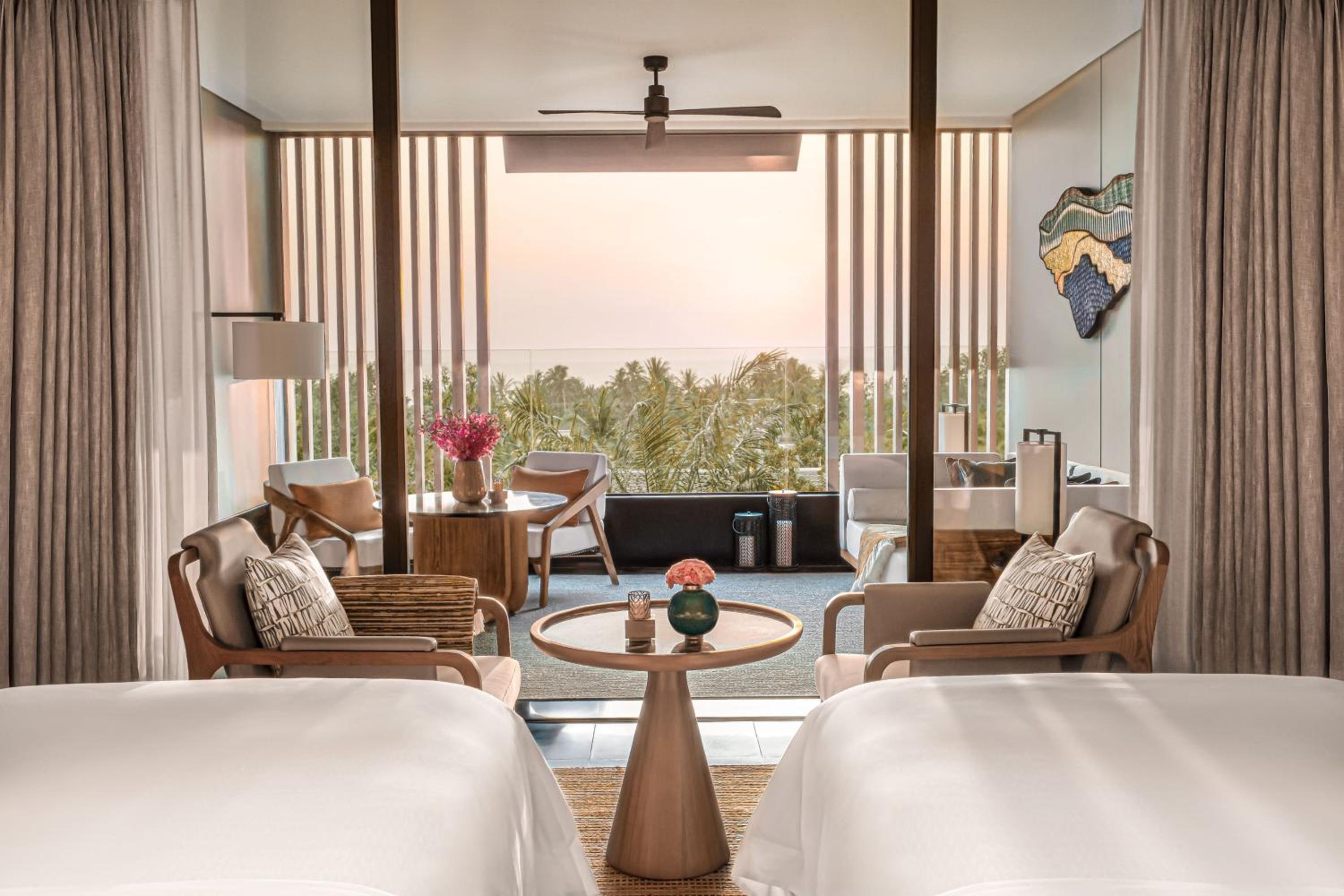 Suite with Resort View - Photo 5