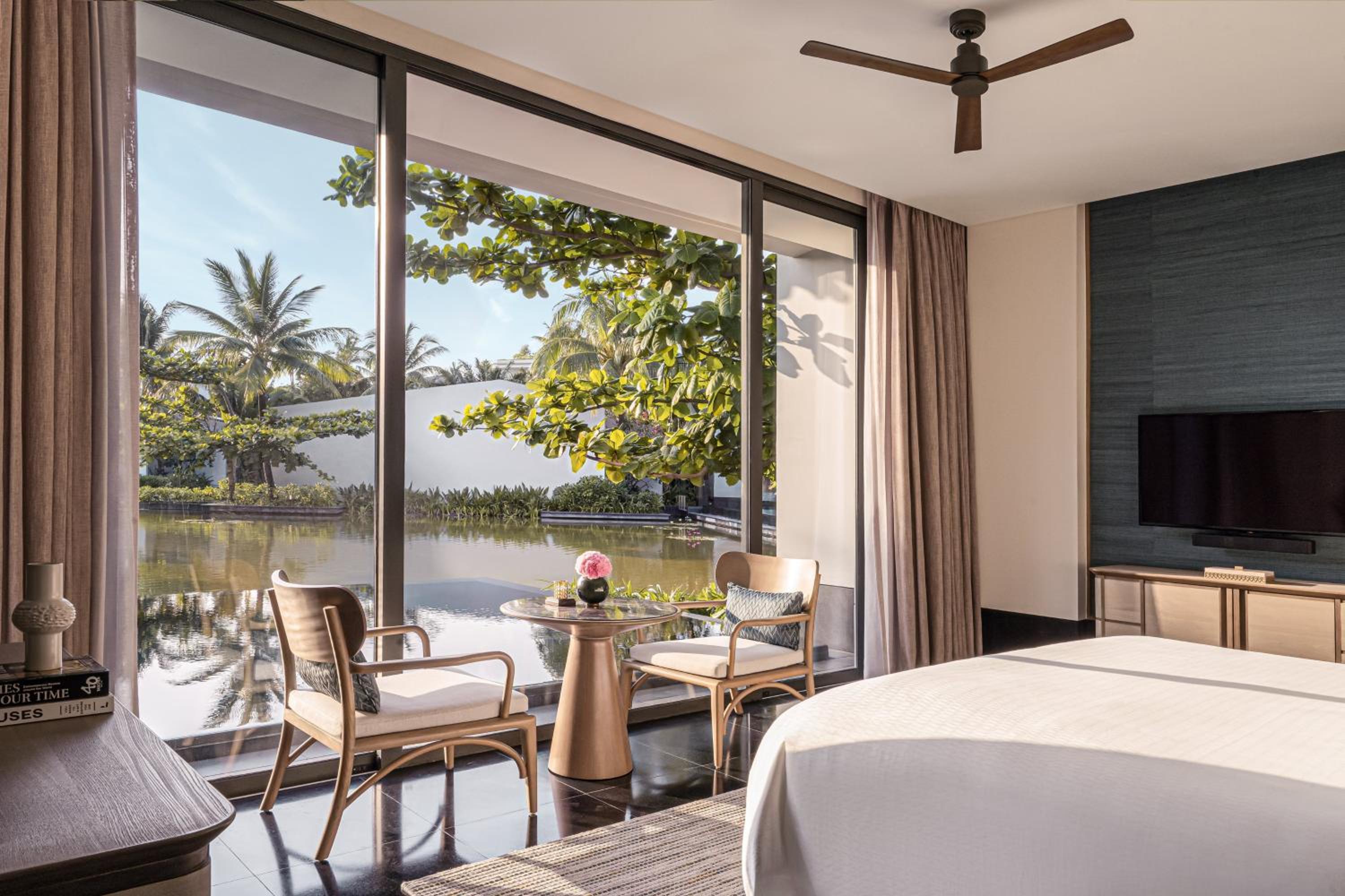 Three-Bedroom Lagoon Pool Villa - Photo 7