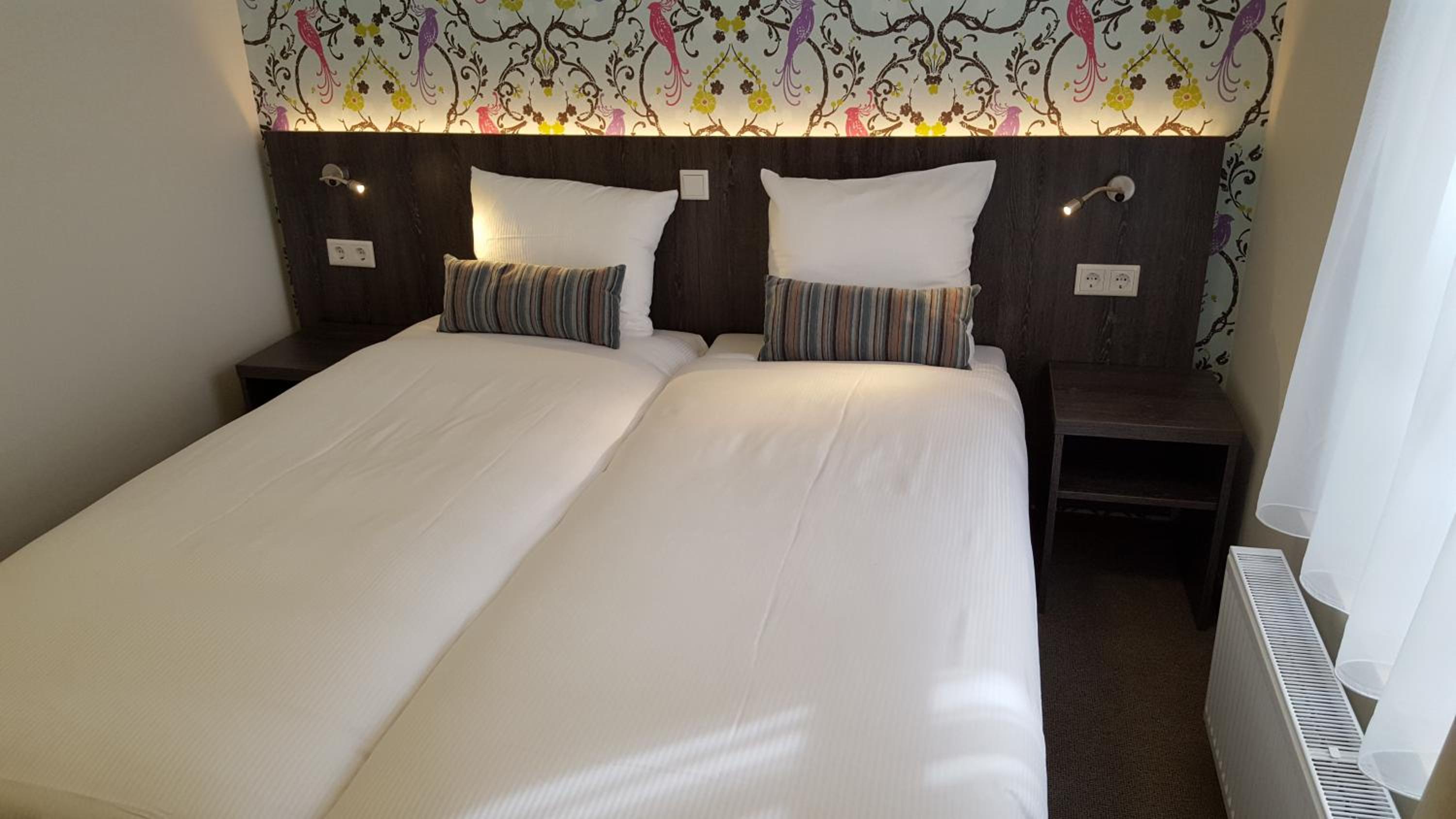 Standard Double Room with Two Single Beds - Photo 3