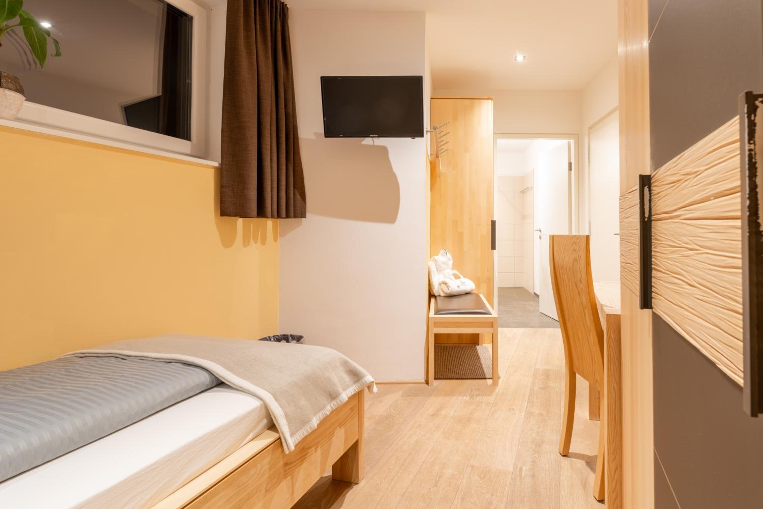 Economy Single Room photo 2