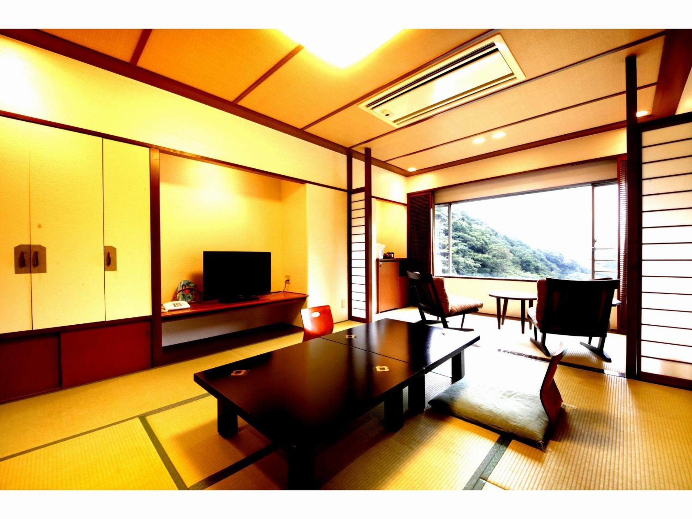 Superior Twin Room with Garden View